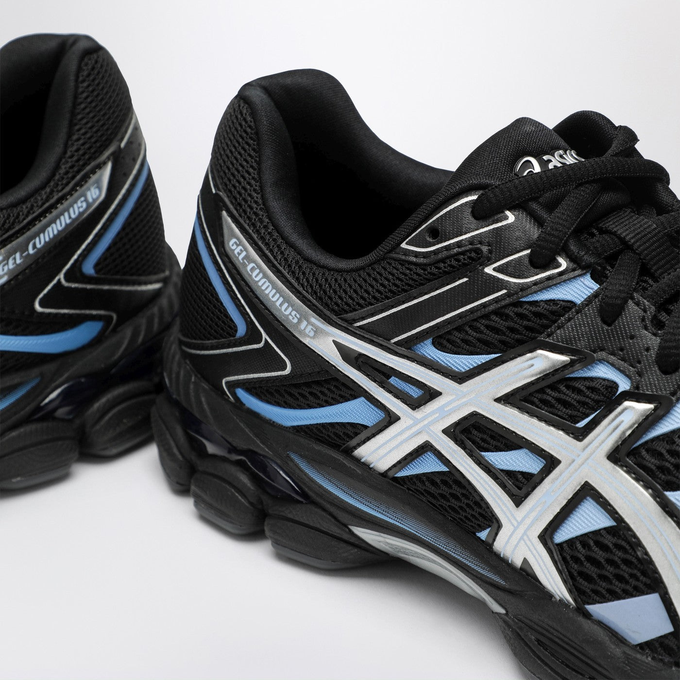 ASICS Gel-Cumulus 16 sneakers Black/Pure Silver | TheDoubleF
