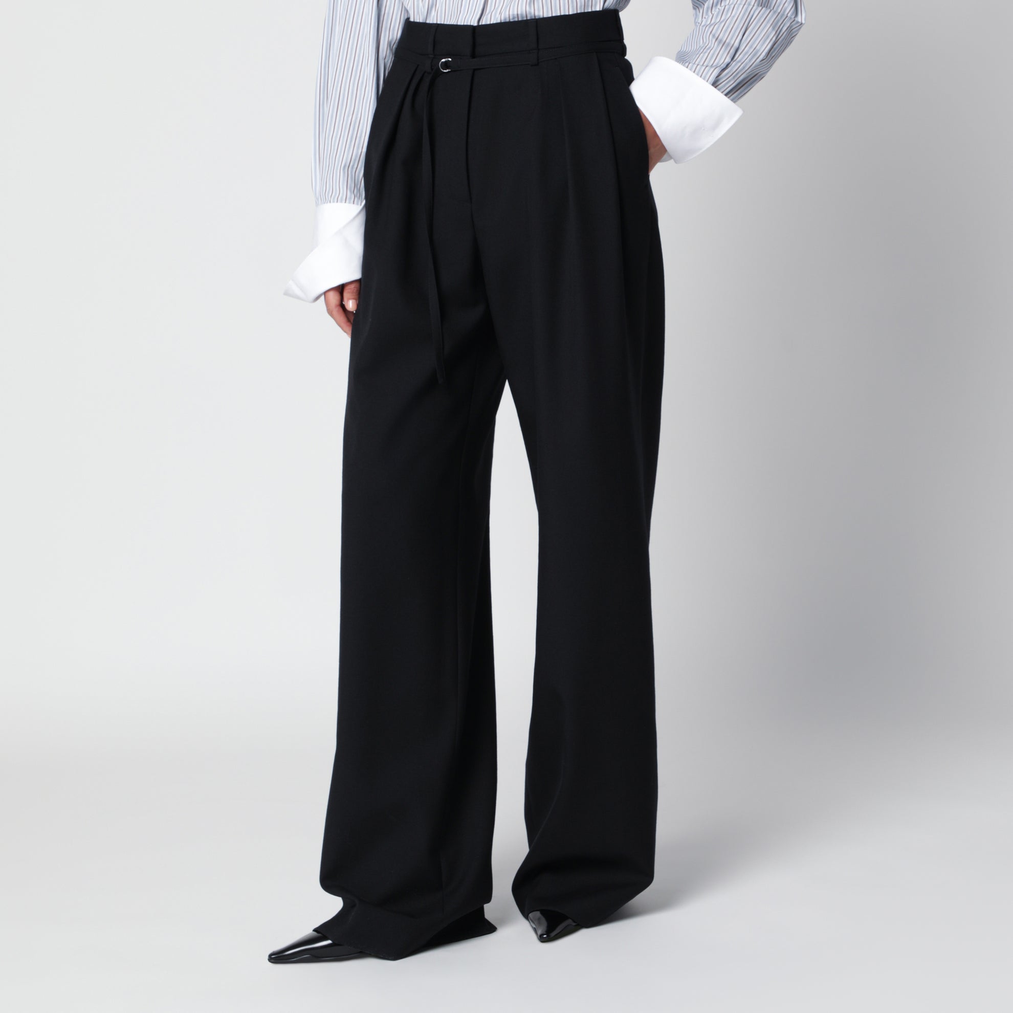 Pantaloni plissettati neri in lana