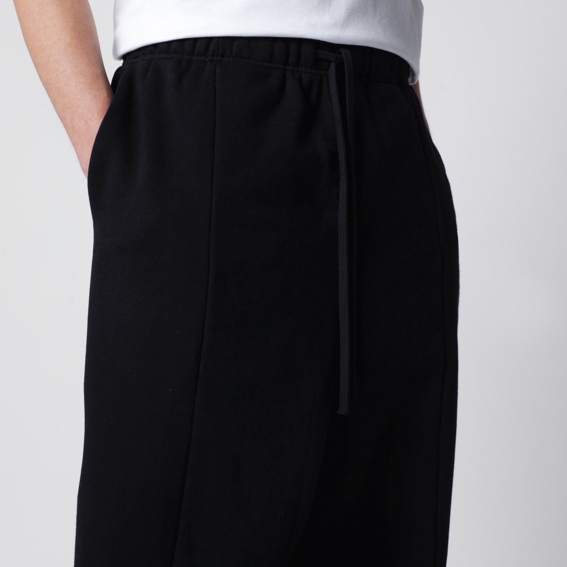 Signature Lounge sweatpants in cotton fleece, black
