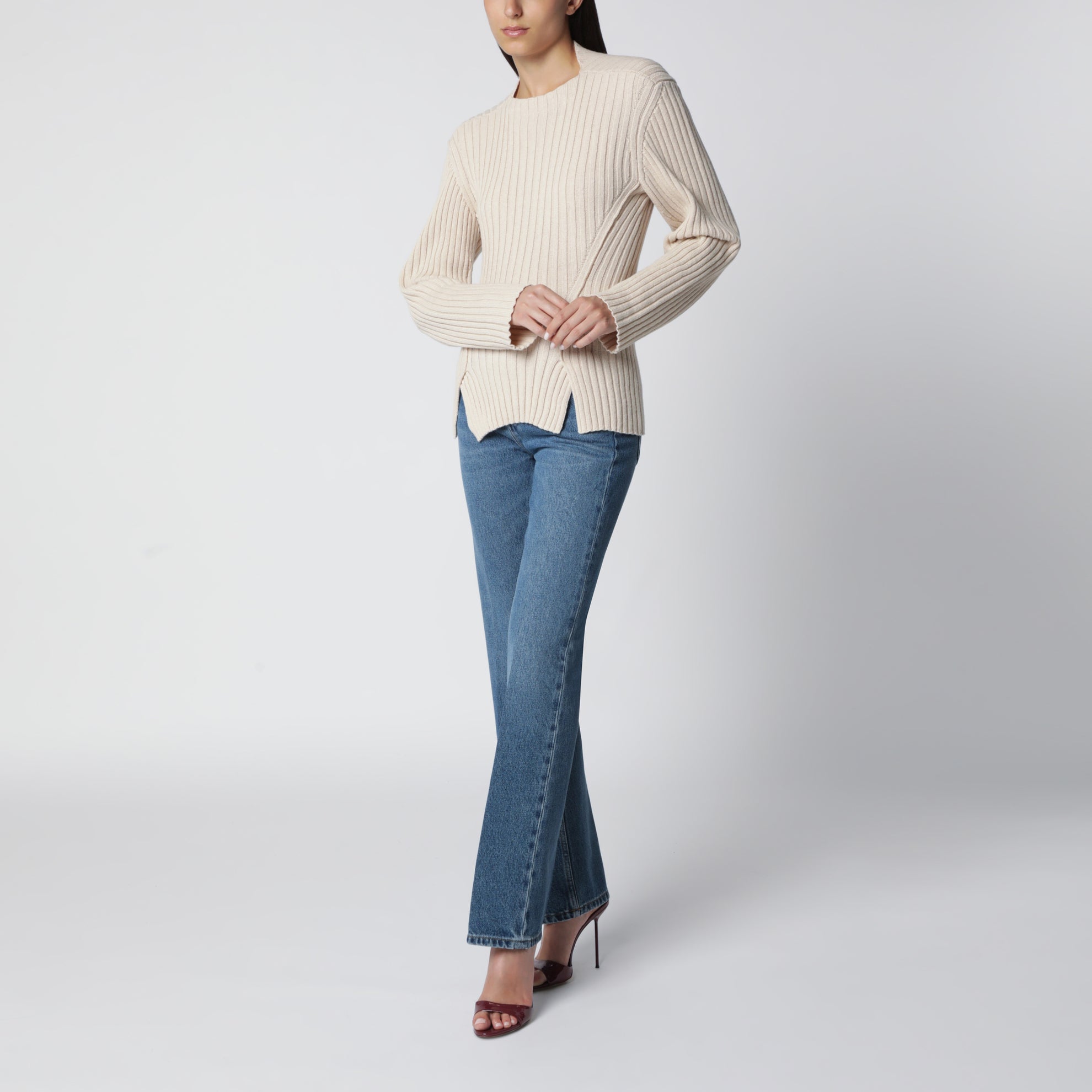 Gerippter Pullover aus beiger Wolle und Kaschmir