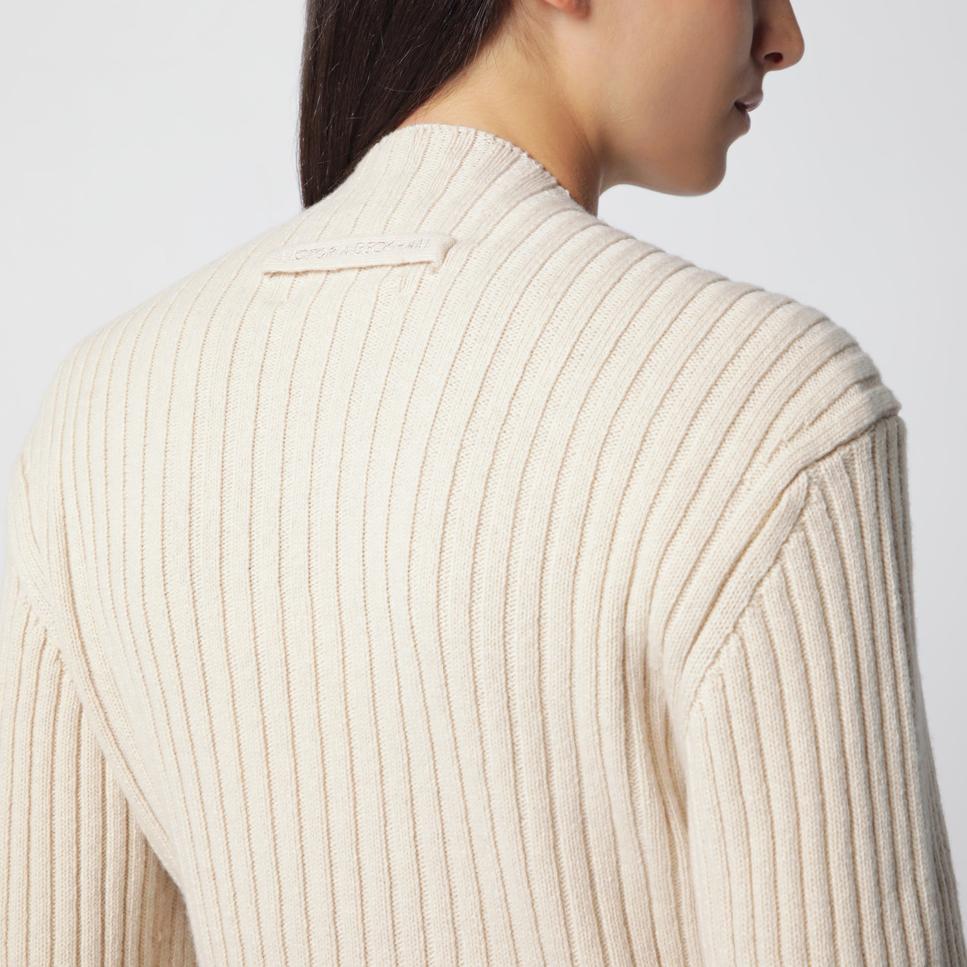 Gerippter Pullover aus beiger Wolle und Kaschmir