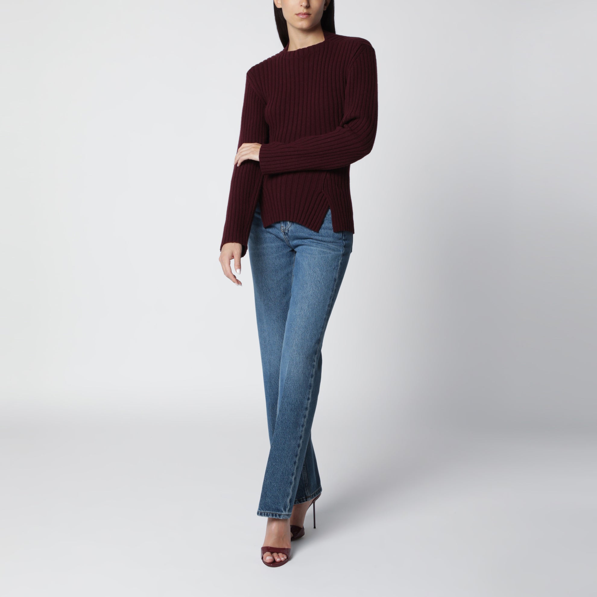Gerippter Pullover aus dunkelgrauer Wolle und Kaschmir