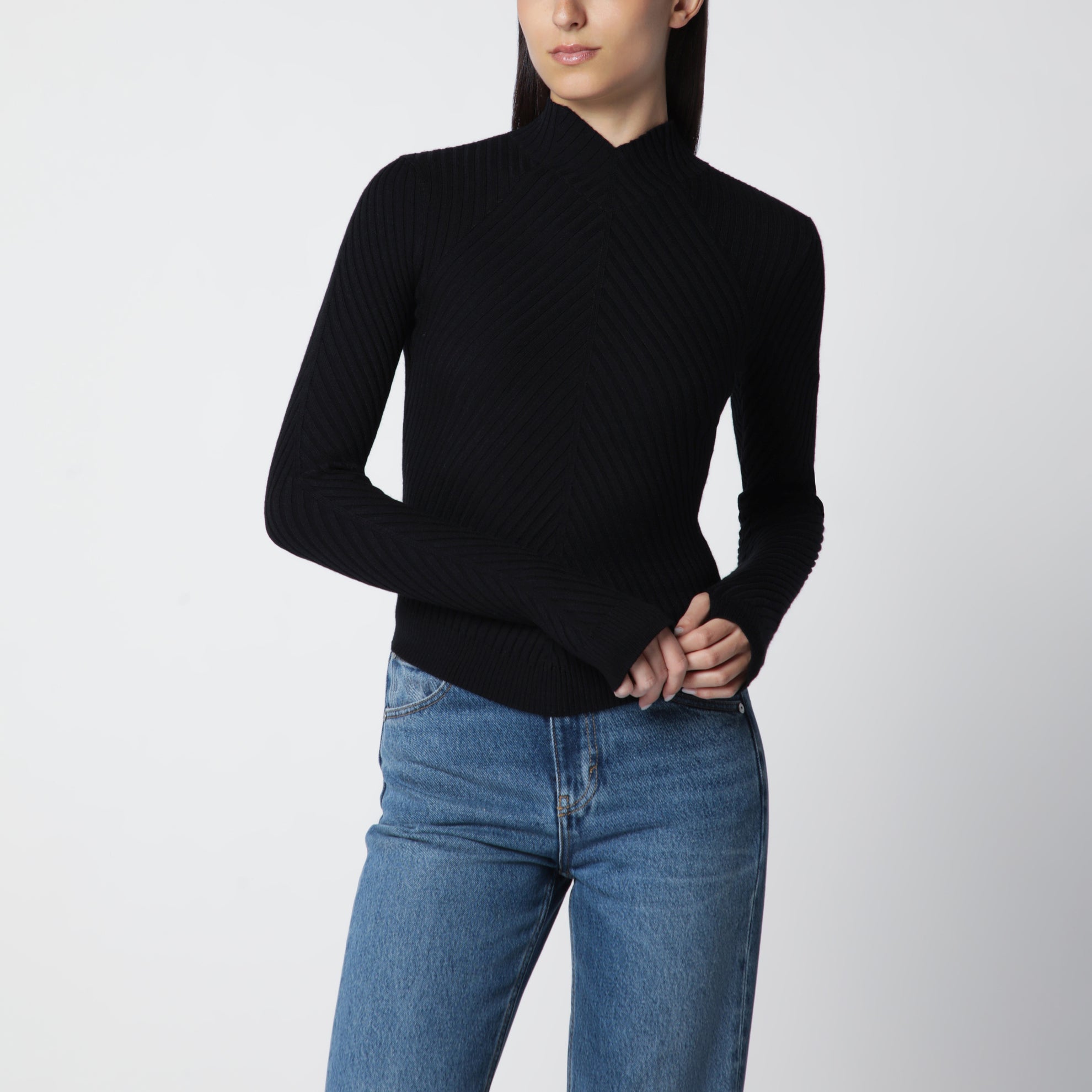 Georgia Rippstrickpullover aus schwarzer Merinowolle