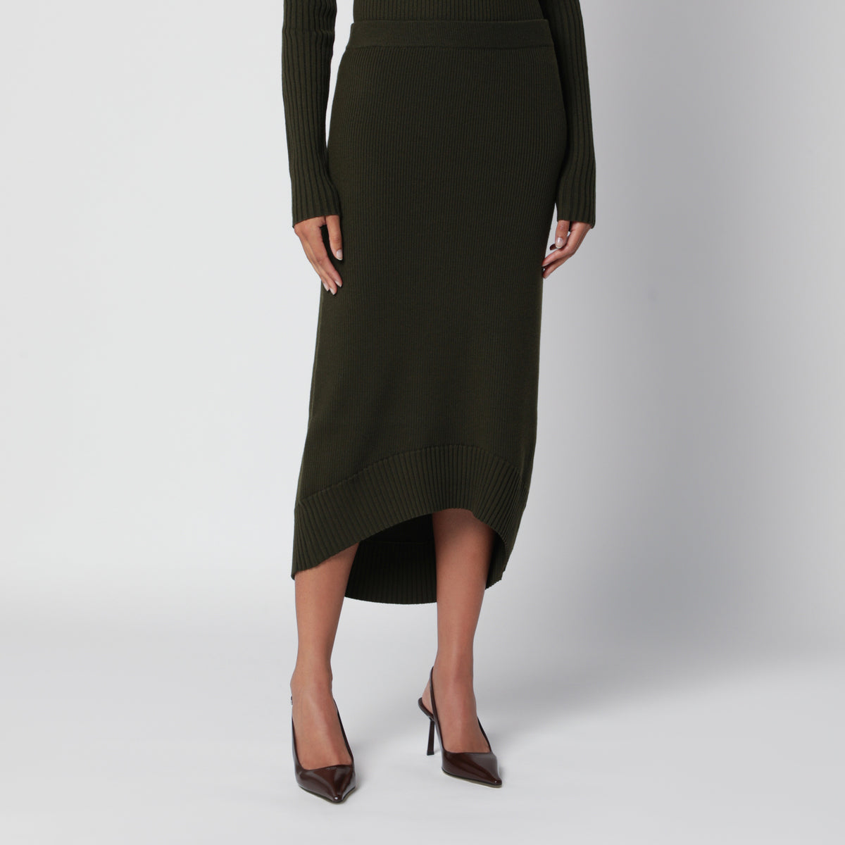 Gonna aderente verde in lana merino