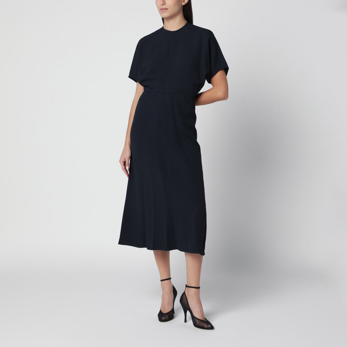Abito midi Eleanor color inchiostro in cady fluido