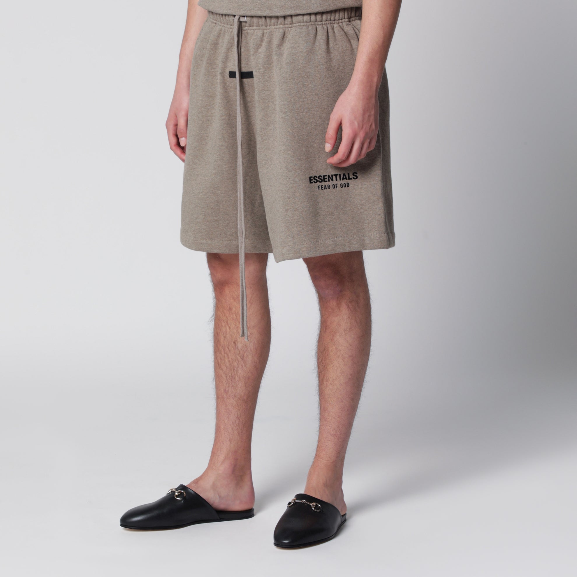 Classic Sportshorts aus taupefarbenem Fleece