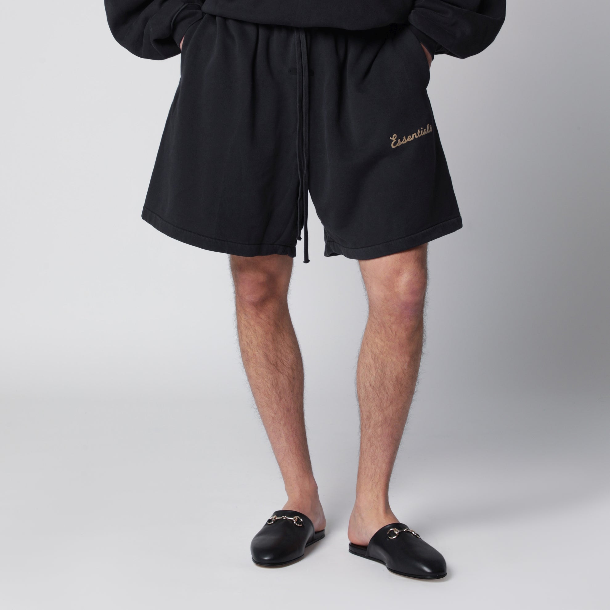 Black cotton fleece shorts with logo