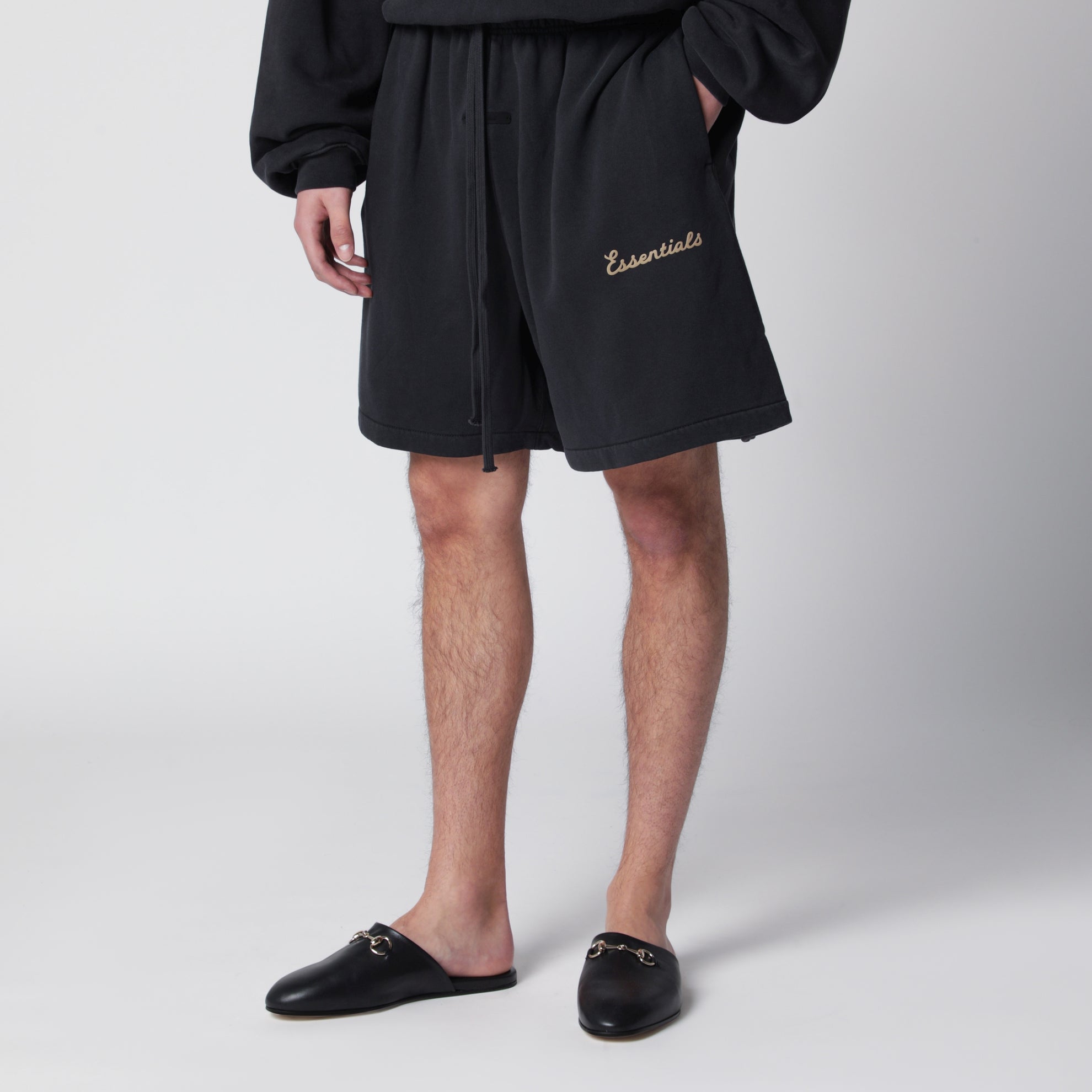 Black cotton fleece shorts with logo