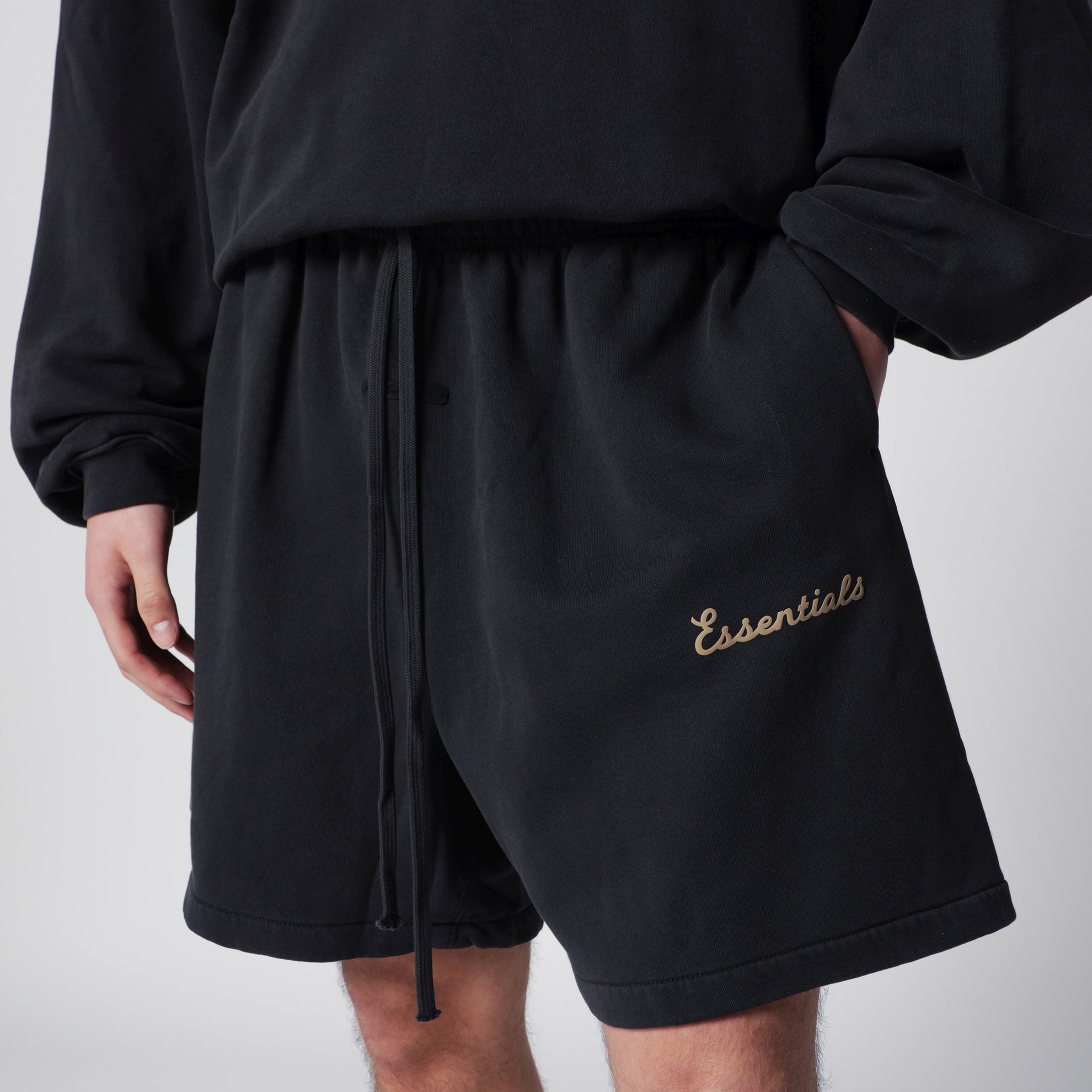Black cotton fleece shorts with logo