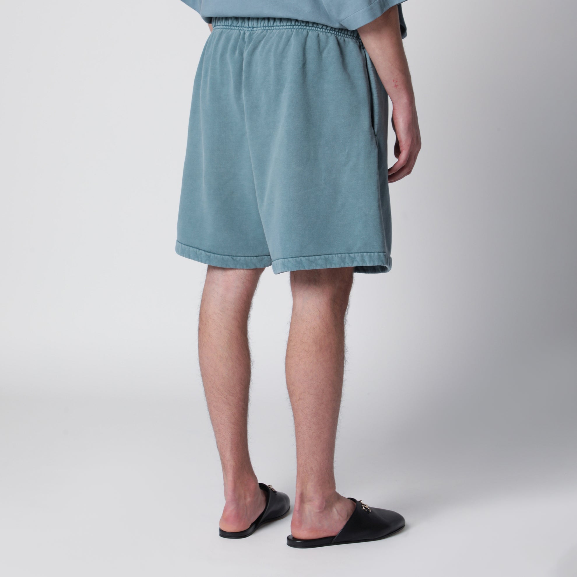 Shorts con coulisse effetto sbiadito in cotone