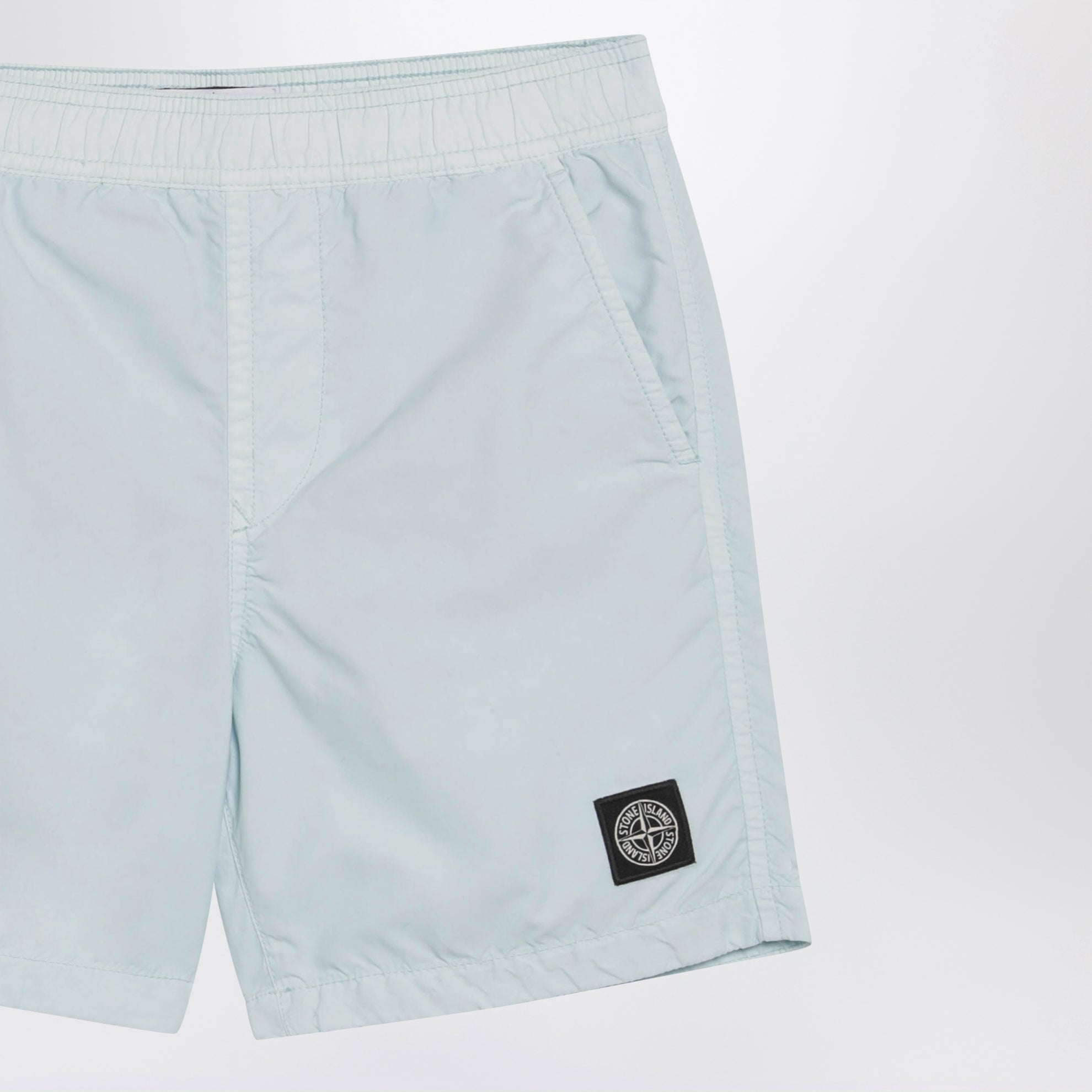 Himmelblaue Badeshorts aus Nylon