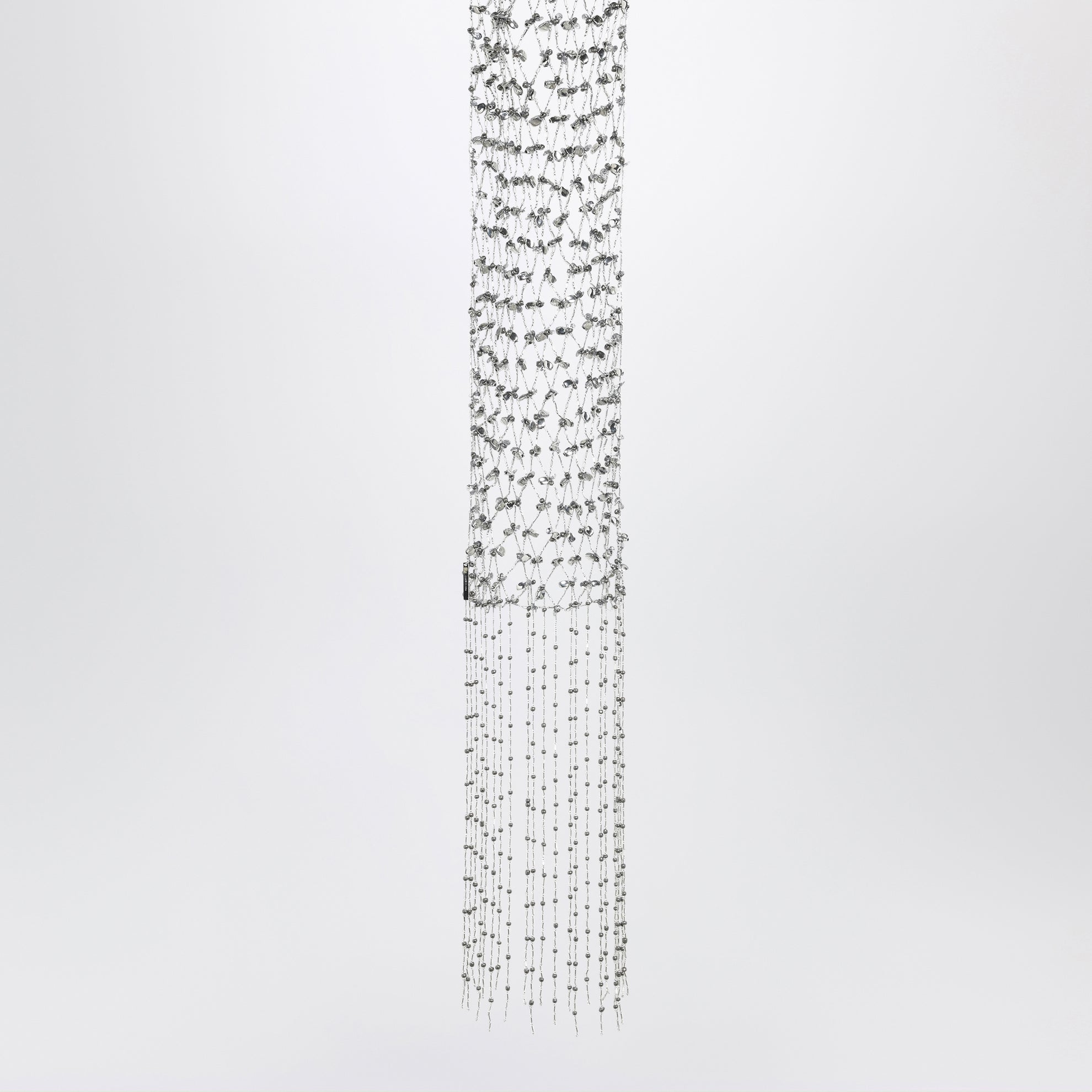 Écharpe argent avec perles et franges