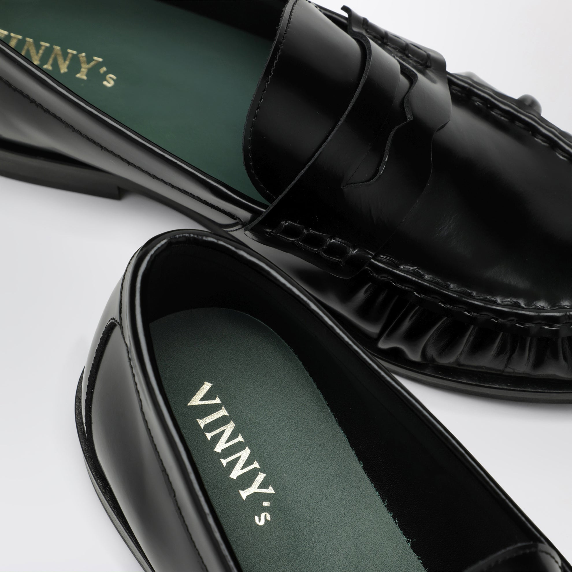 Louee Vale Loafer aus schwarzem Glattleder