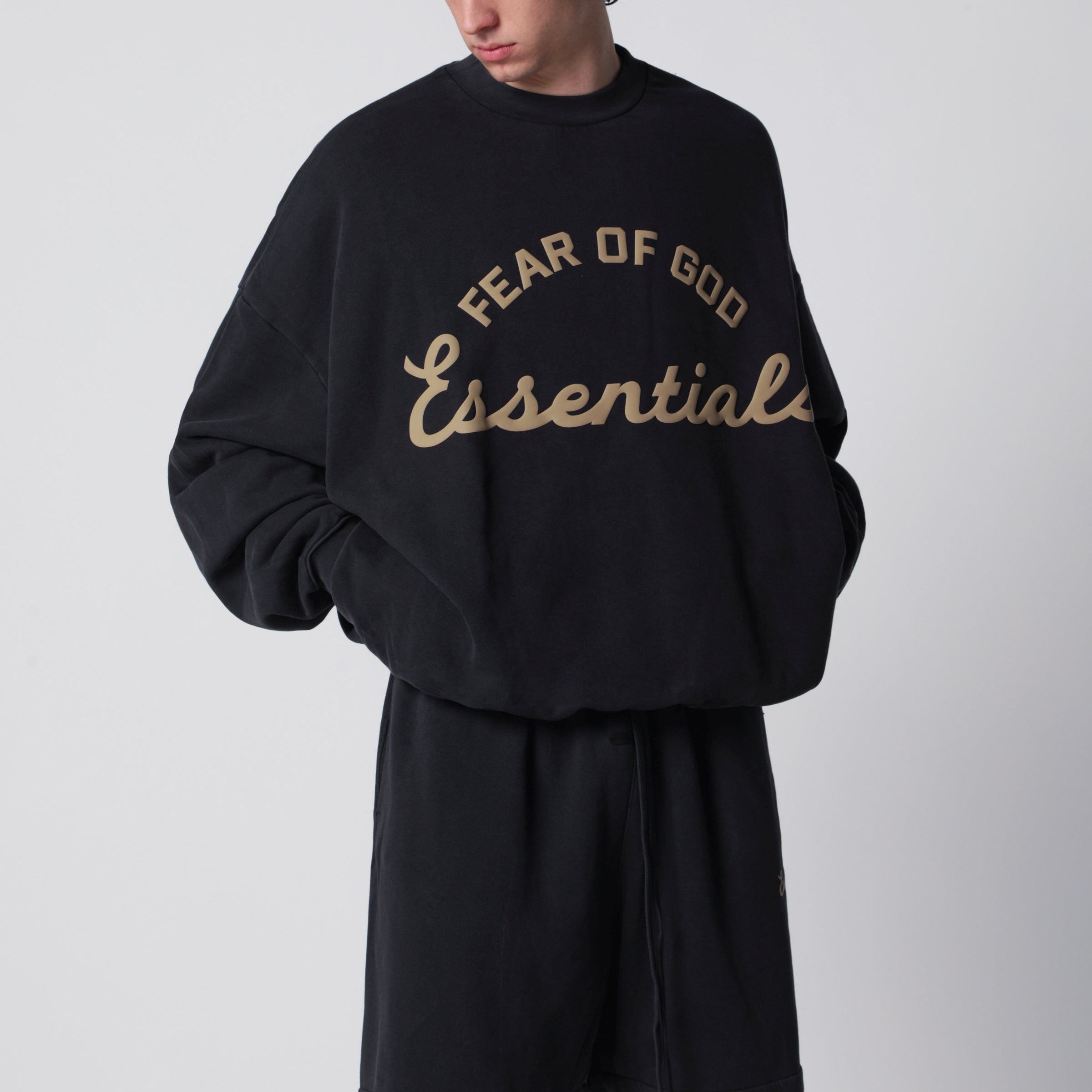 Fear of God Essentials Training 90s black cotton fleece sweatshirt