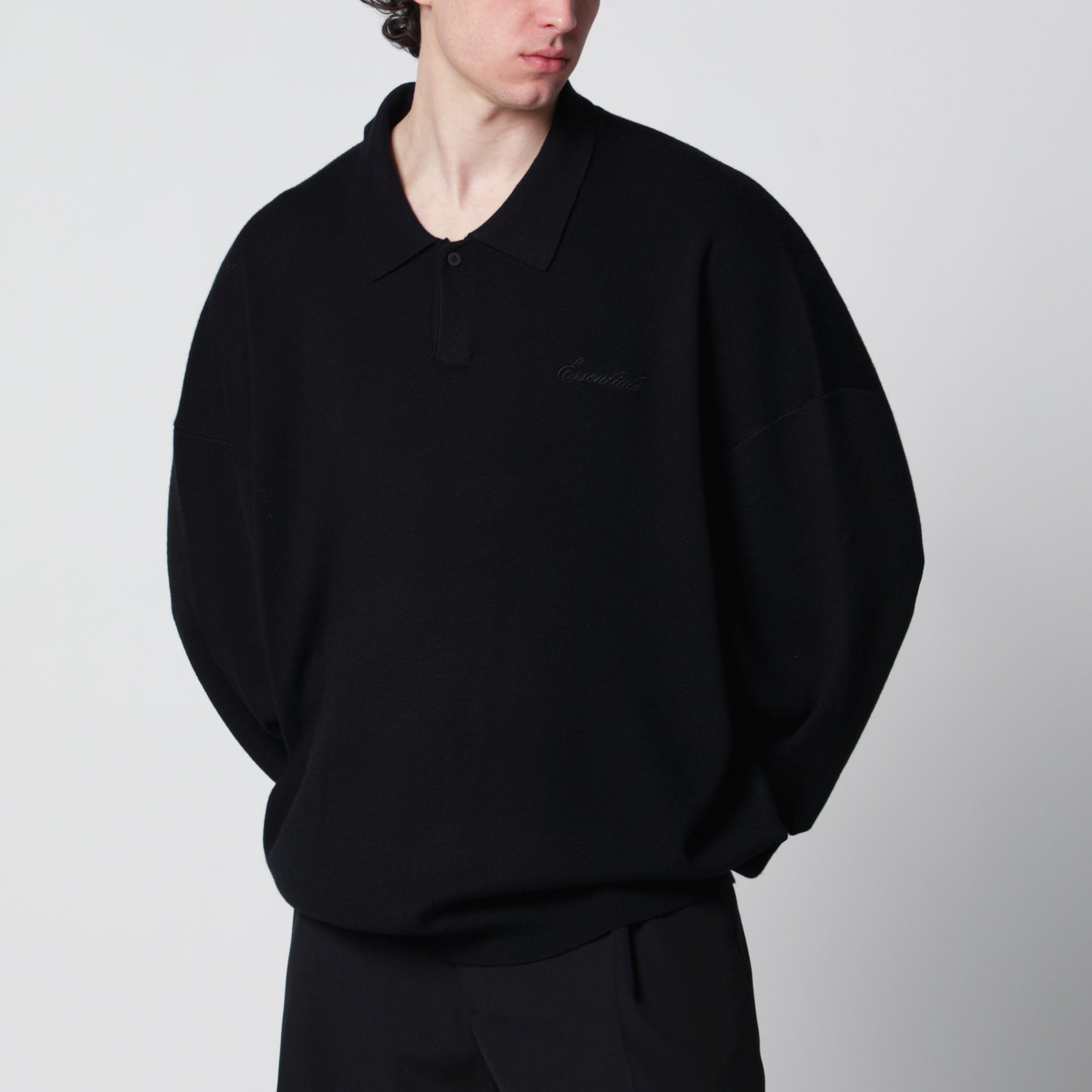 Signature 90s-style knit 3/4-sleeve polo in black