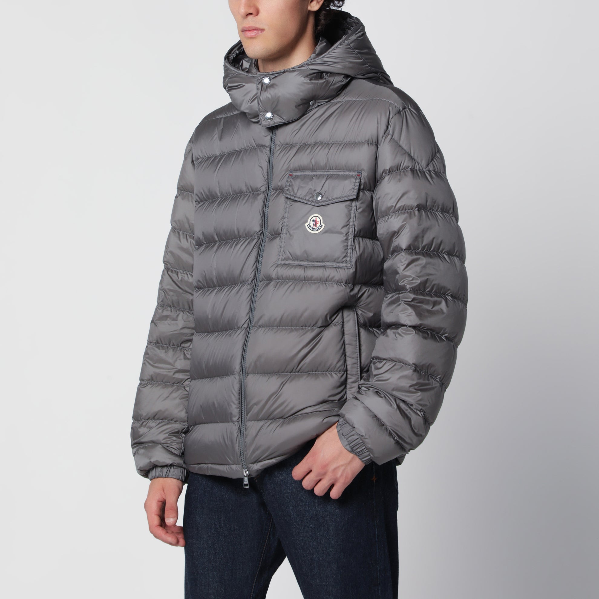 Short Verith down jacket in grey