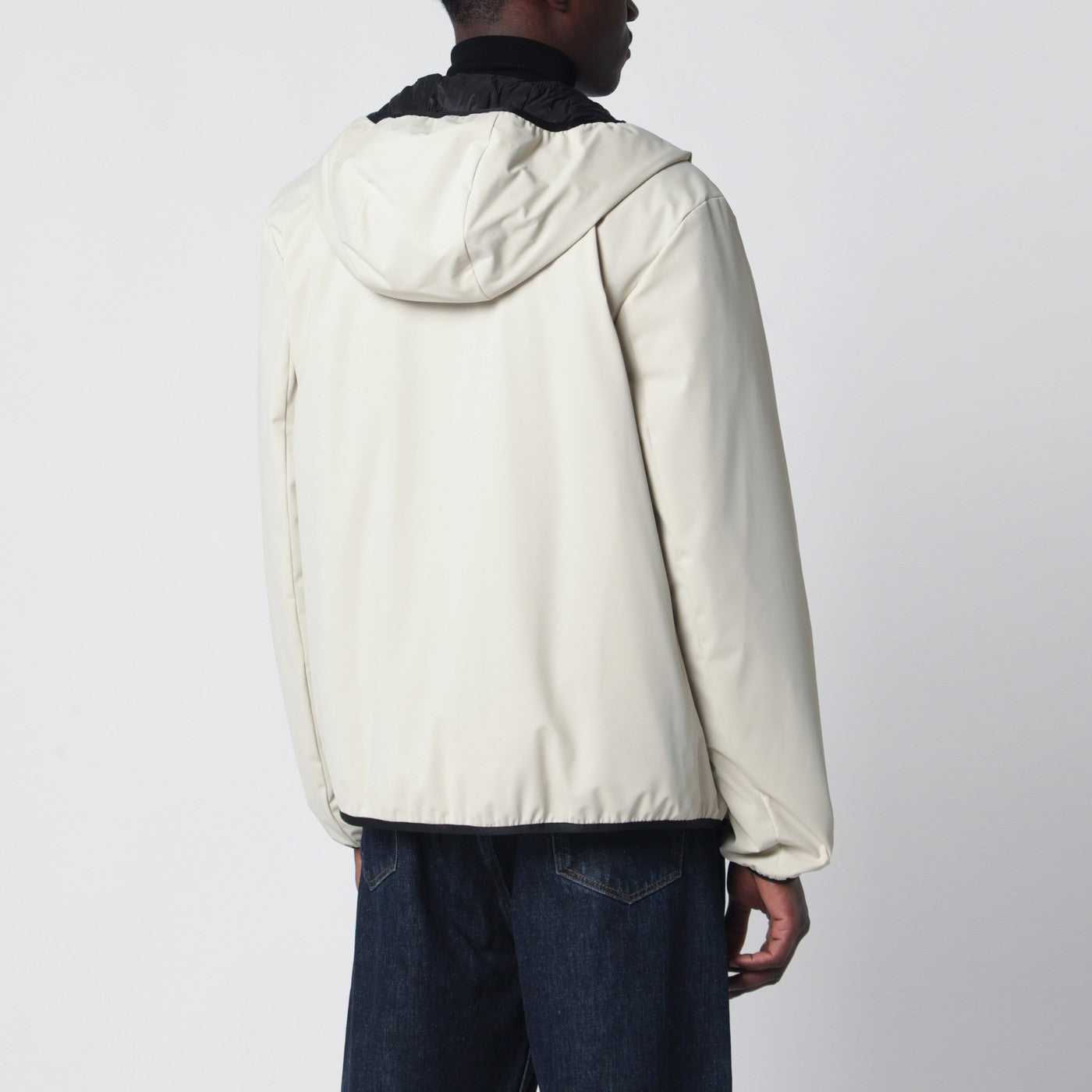 Piumino corto con cappuccio Altair beige