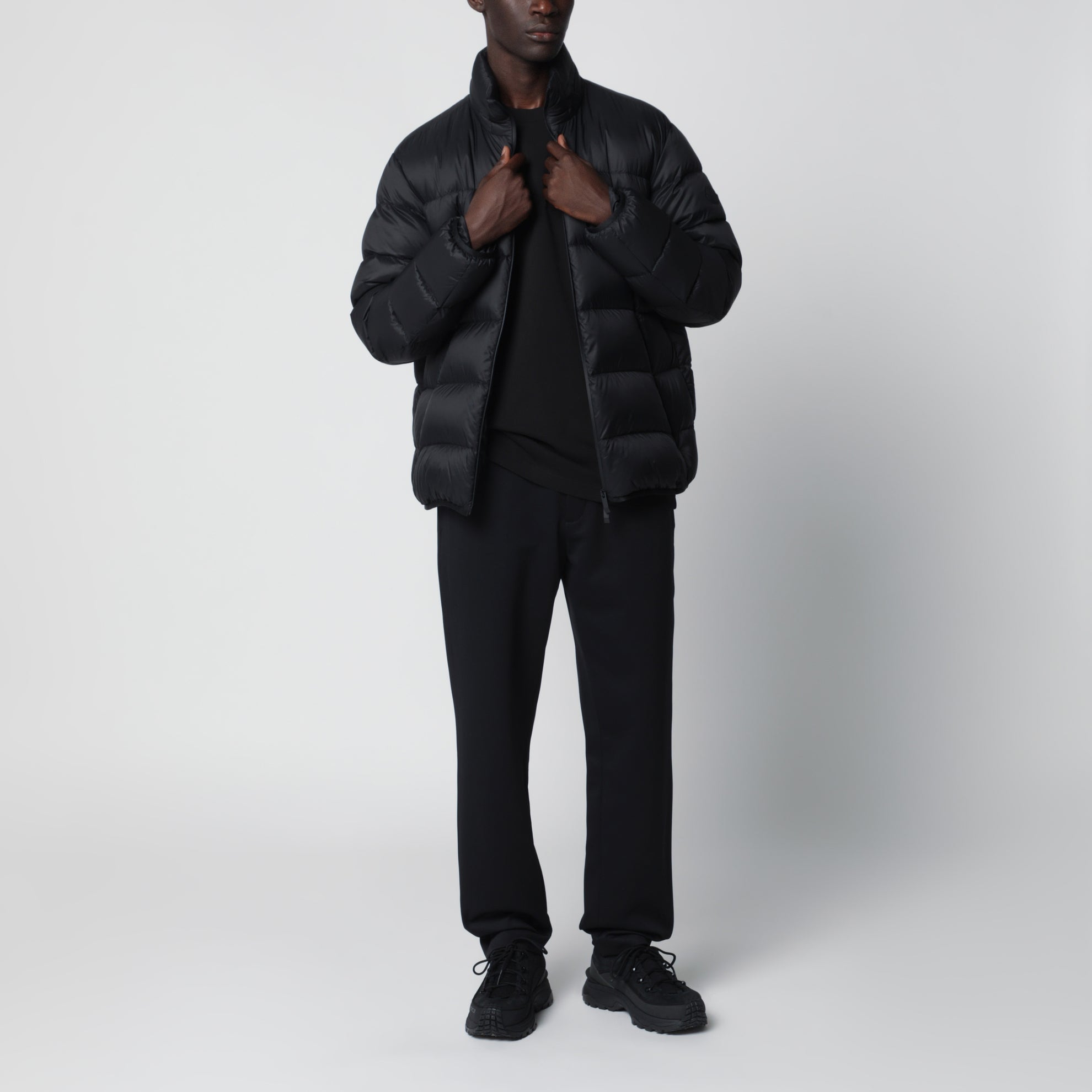 Black Dalalven short down jacket