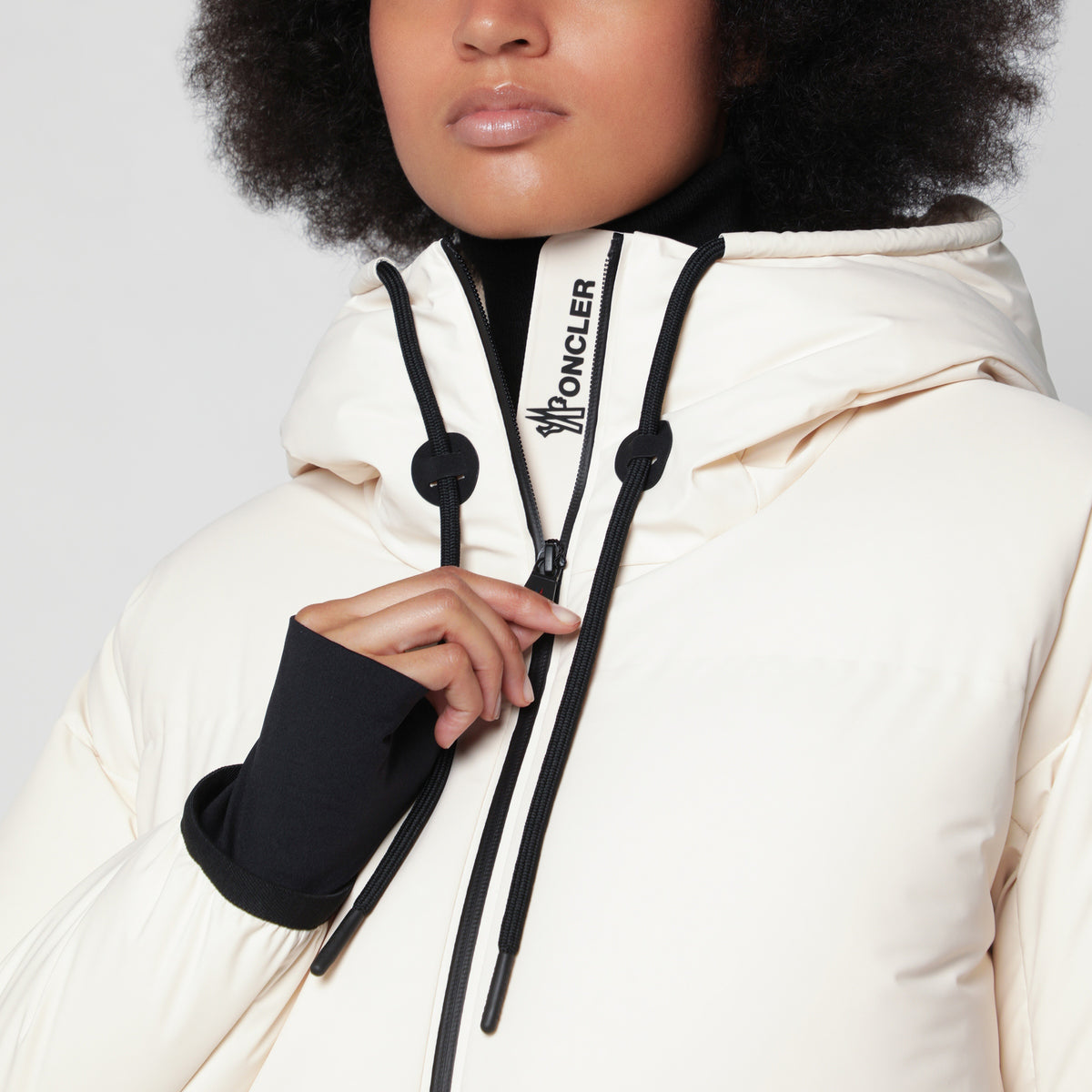 Ivory Allesaz padded ski jacket