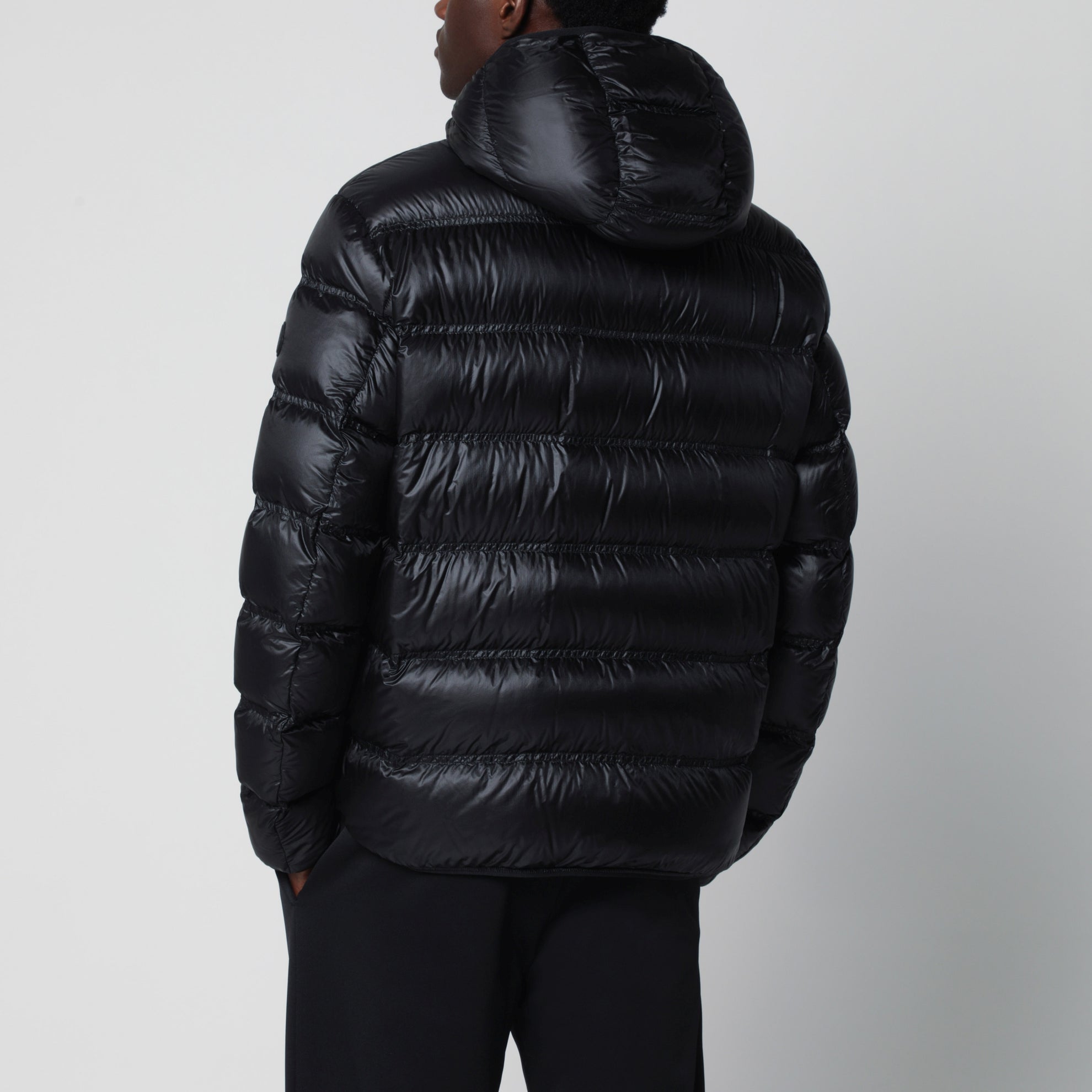 Piumino Guadiana con cappuccio in nylon nero