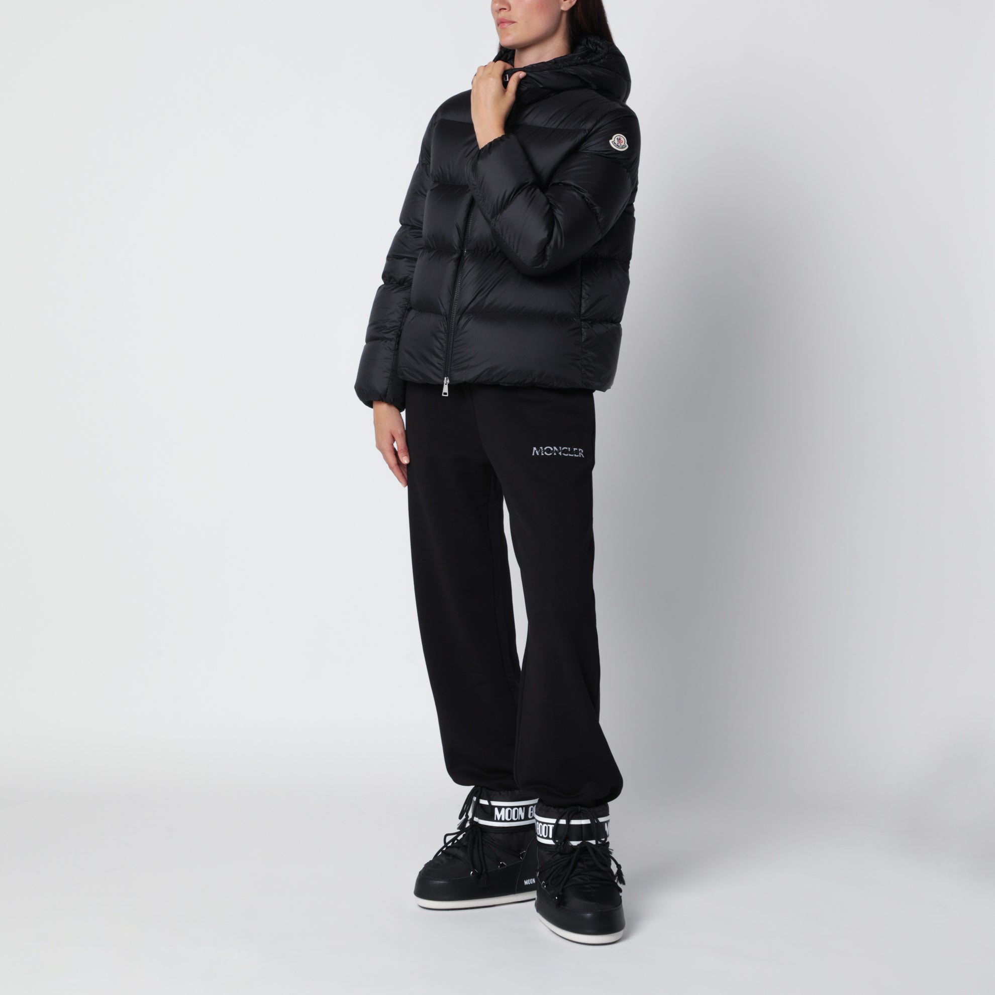 Schwarze Feligule Daunenjacke aus Nylon