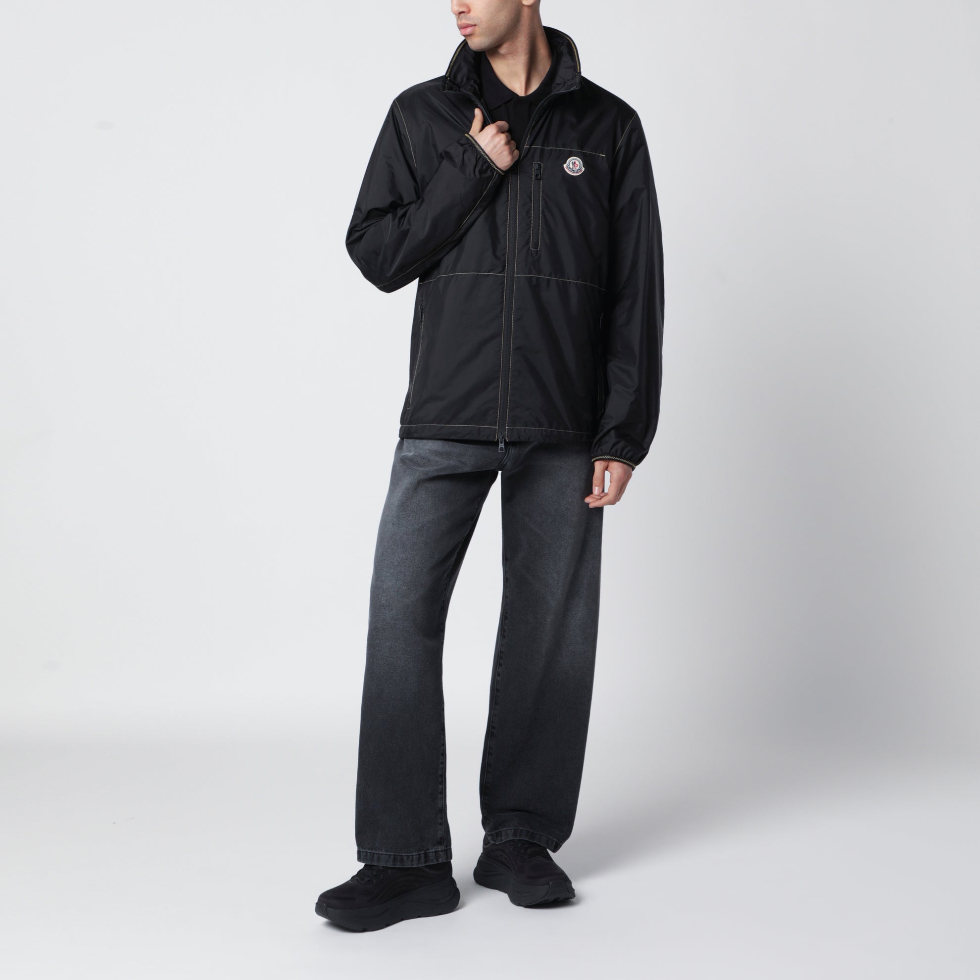 Arrakis rainwear jacket in black with removable hood