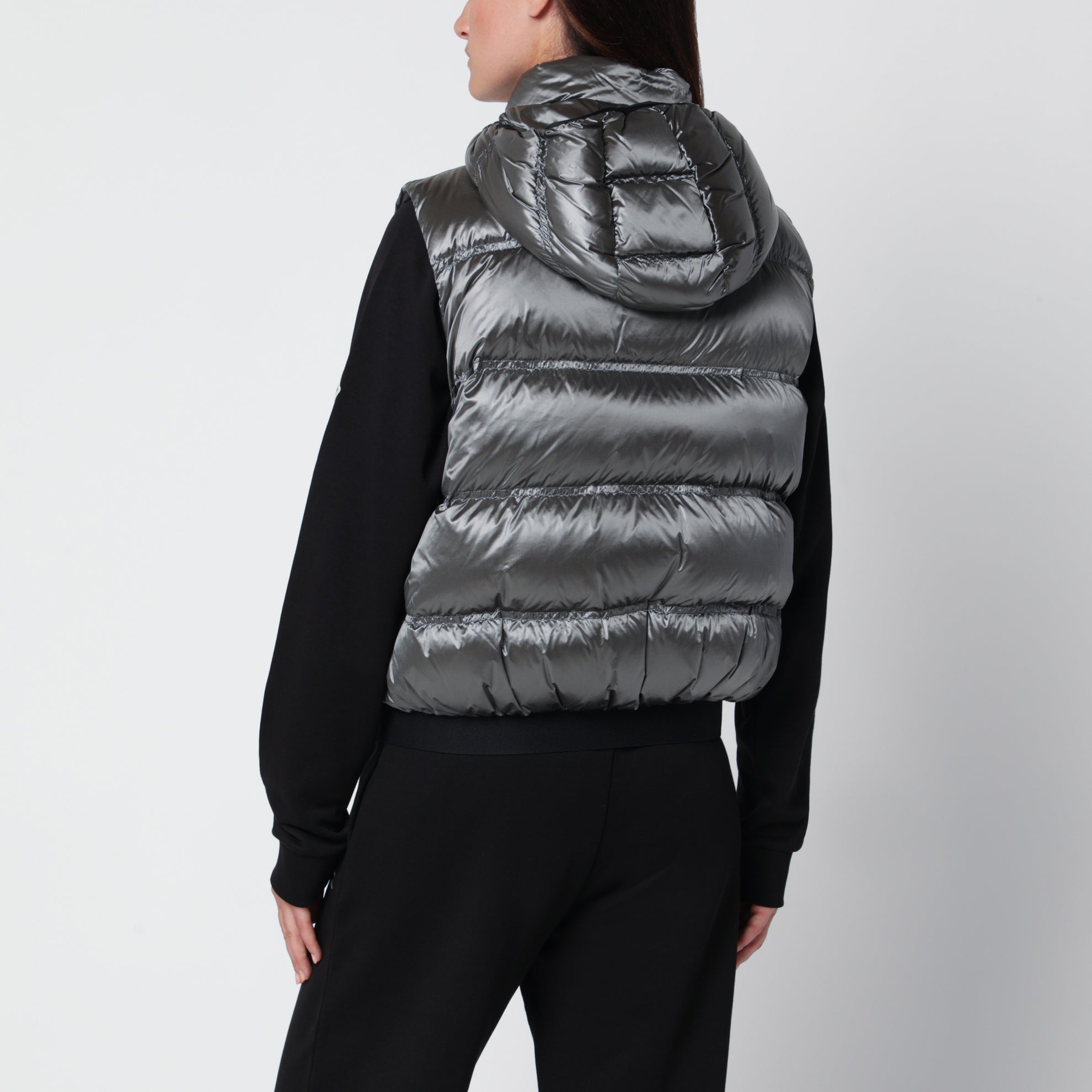 Fluidite metallic silver padded vest