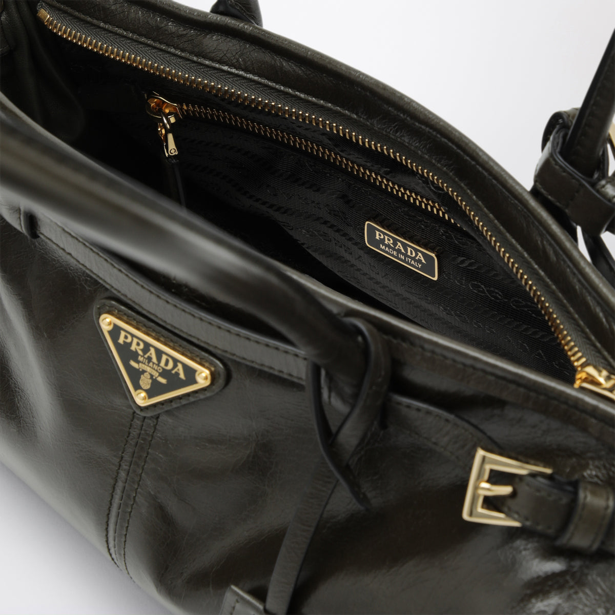 Bonnie medium handbag in Selva Green leather