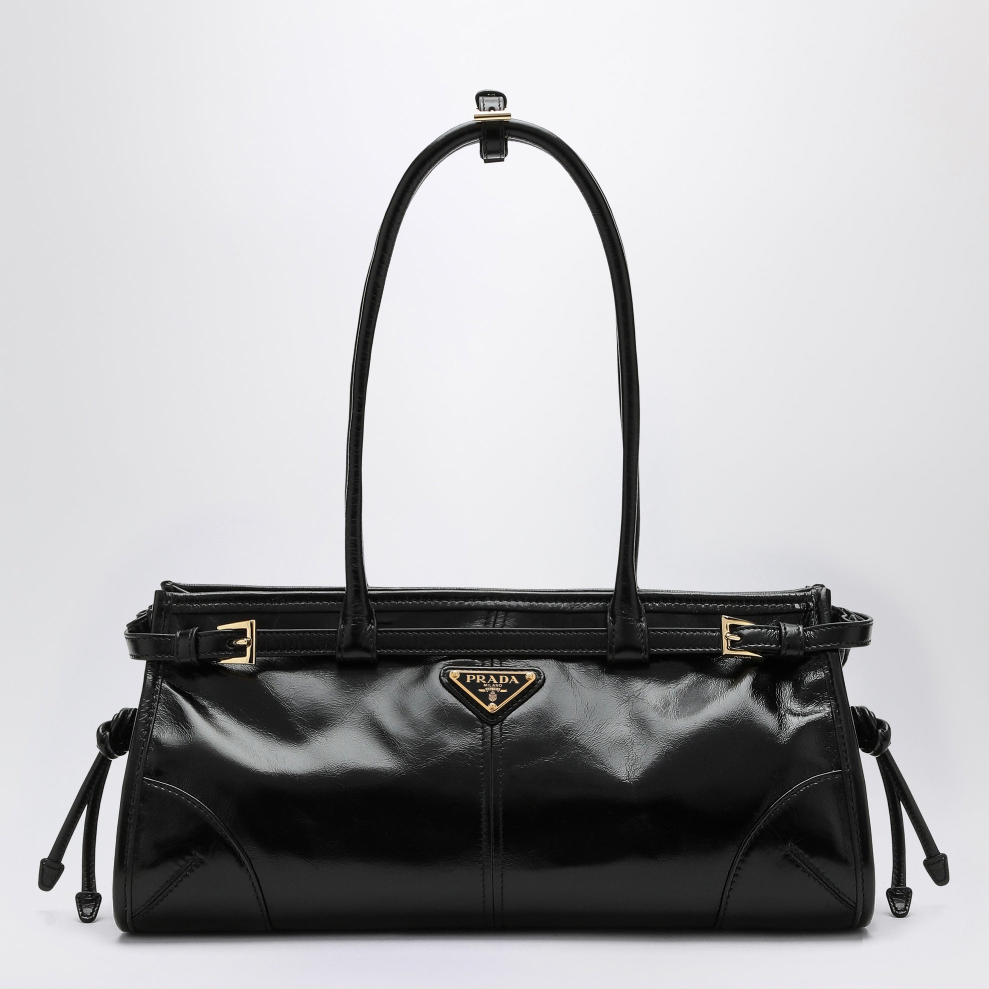 Medium black leather Bonnie handbag