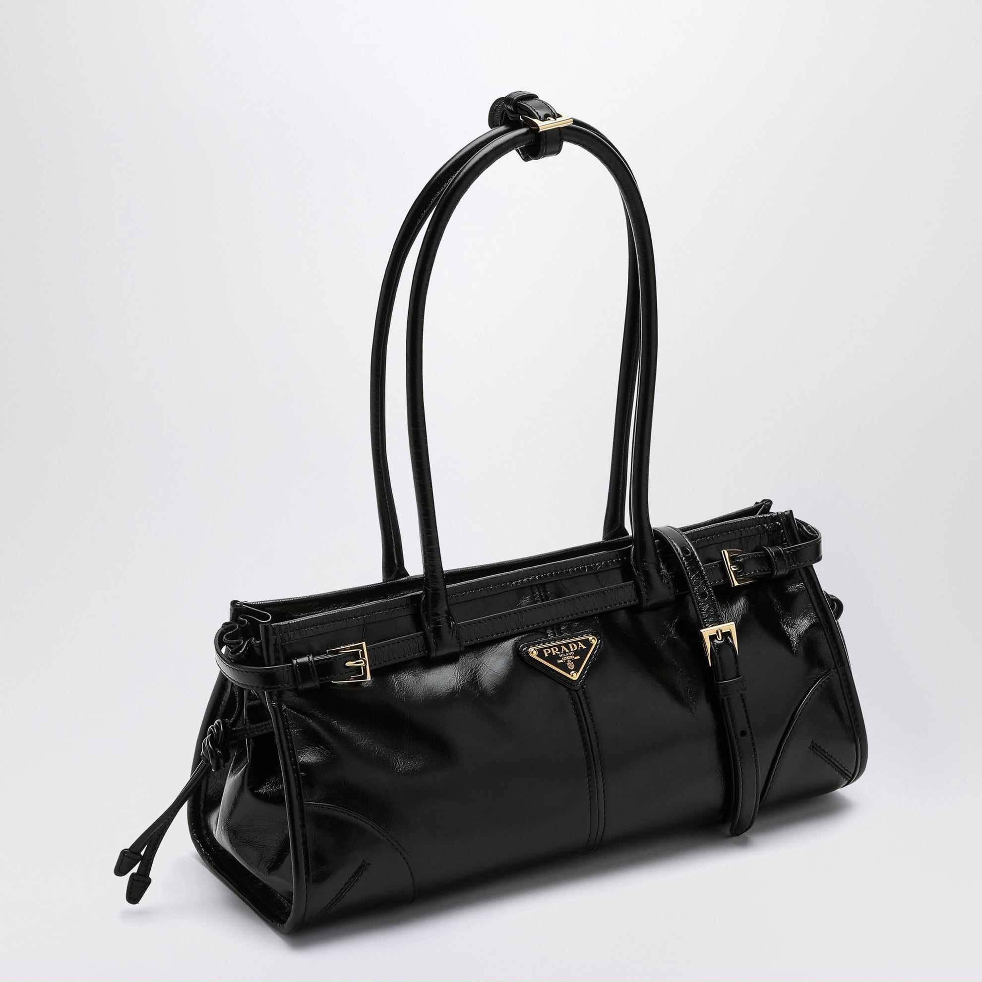 Medium black leather Bonnie handbag