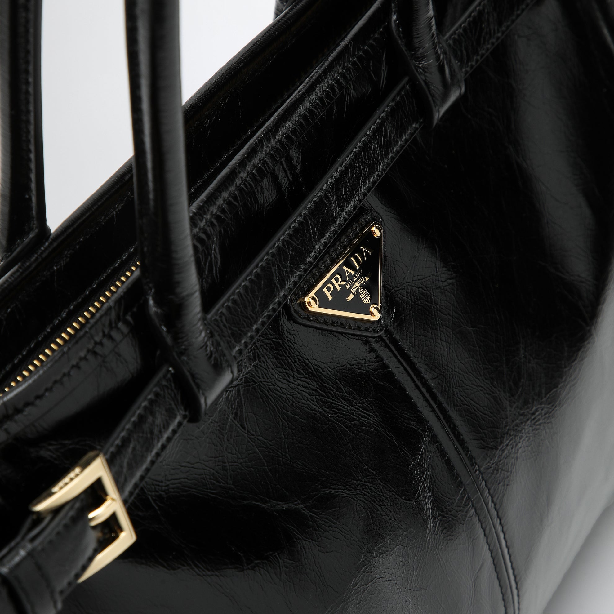 Borsa Prada Bonnie large nera in pelle