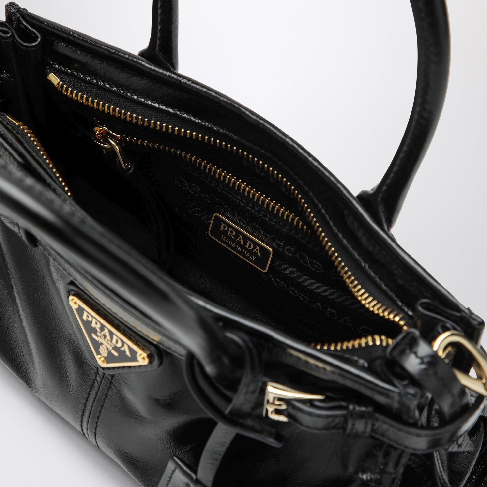 Borsa a mano Bonnie mini nera in pelle