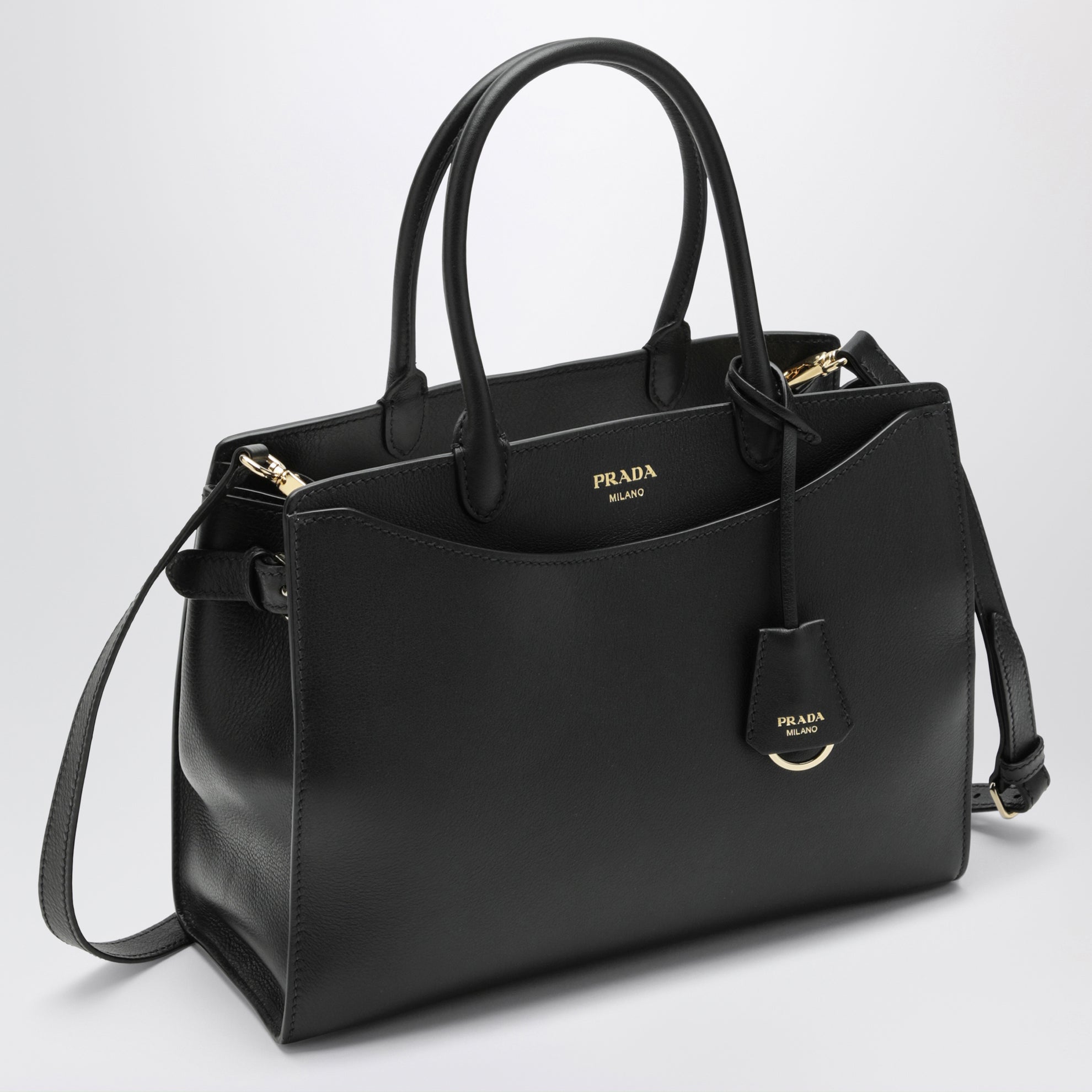 Schwarze Ledertasche