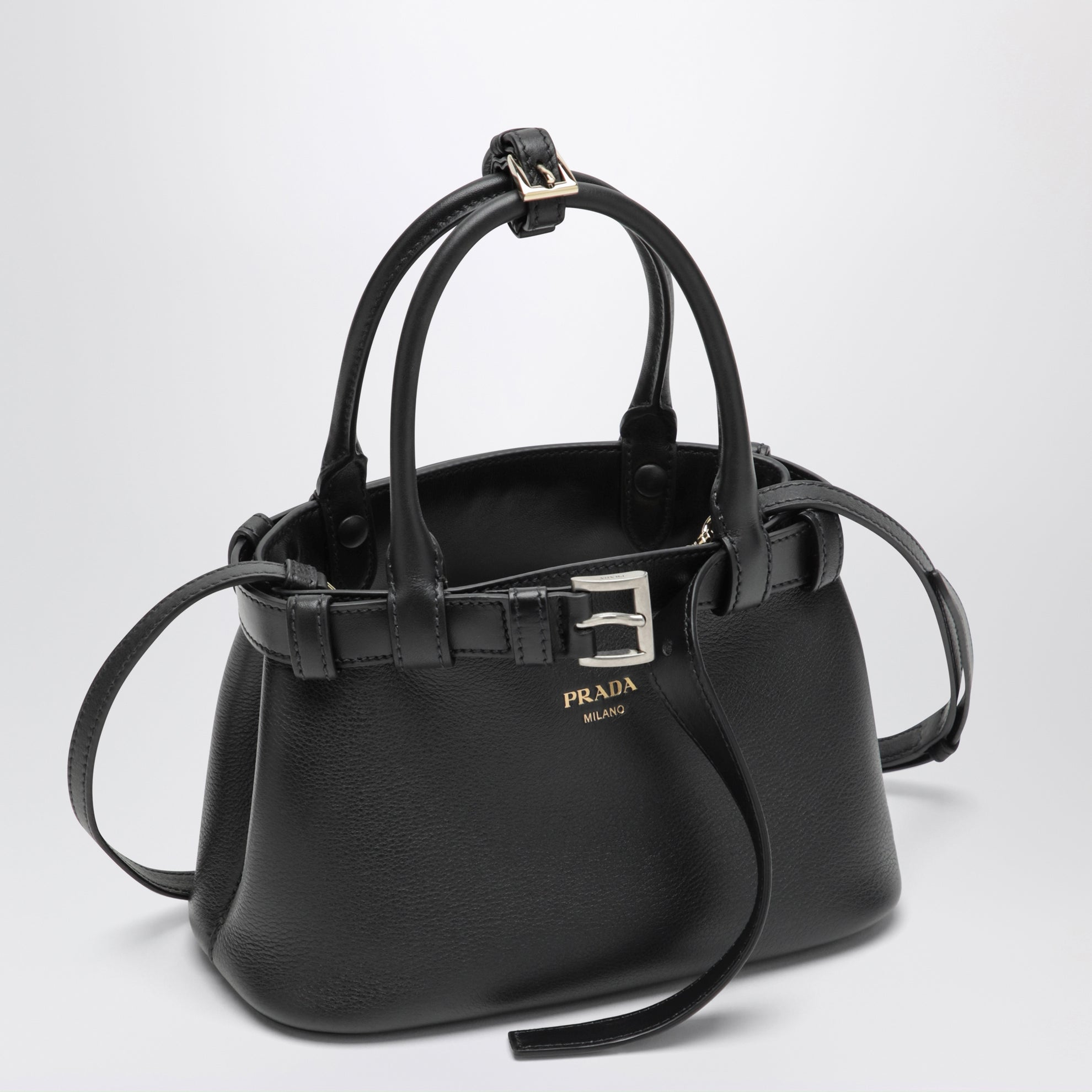 Borsa Buckle small in pelle con cintura nera