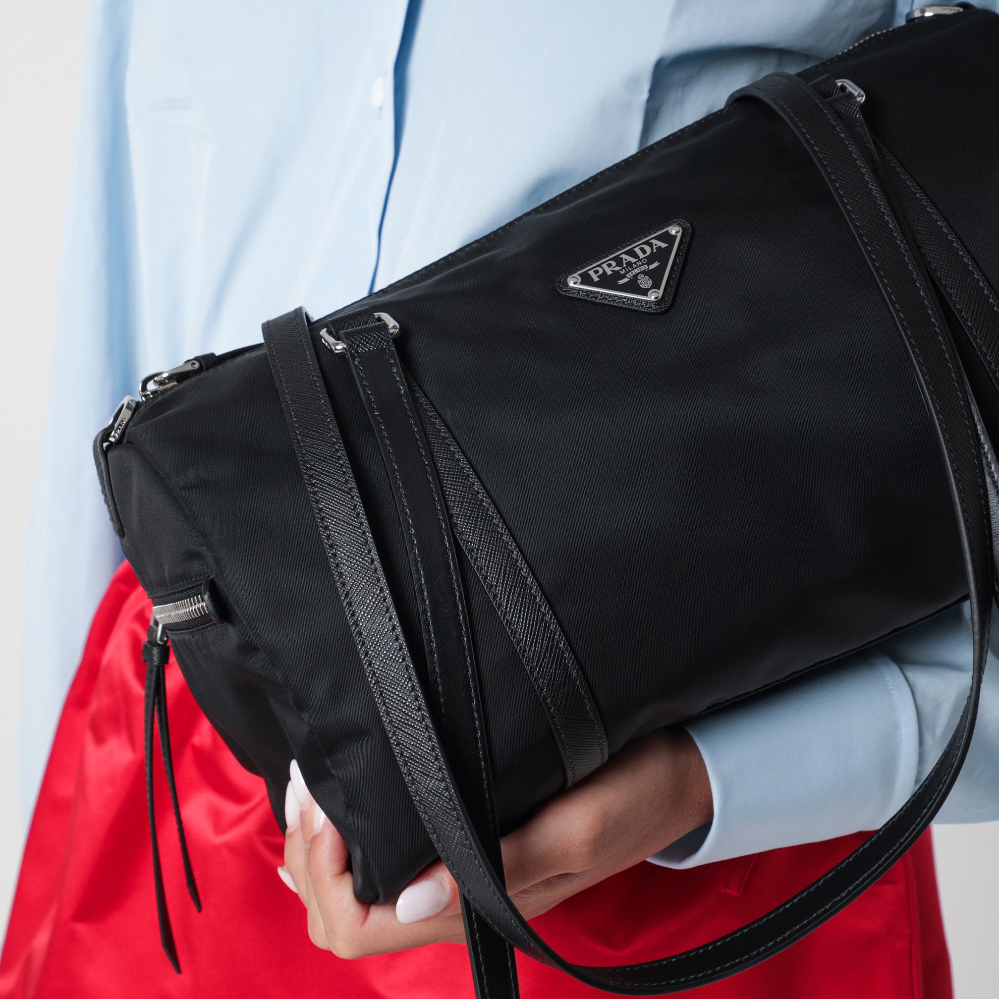 Borsa a spalla nera in Re-Nylon