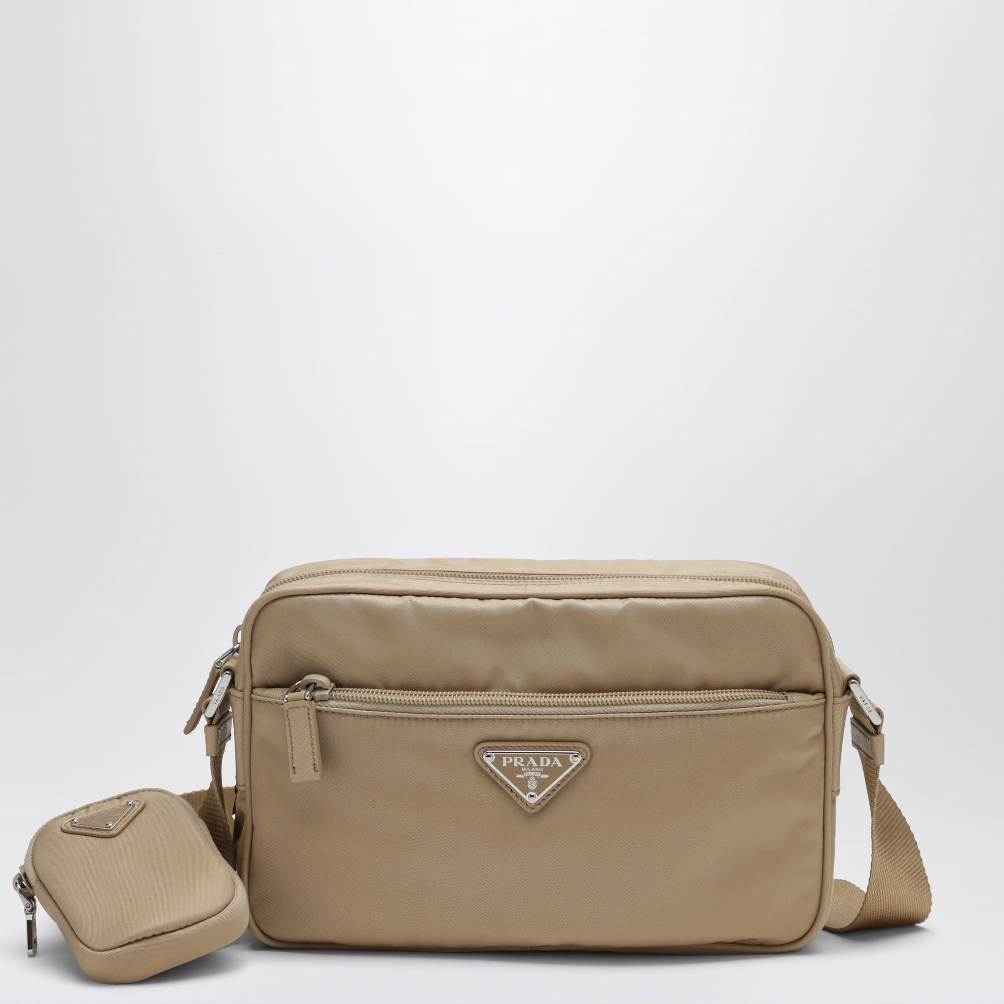 Borsa a tracolla in Re-Nylon Cammello