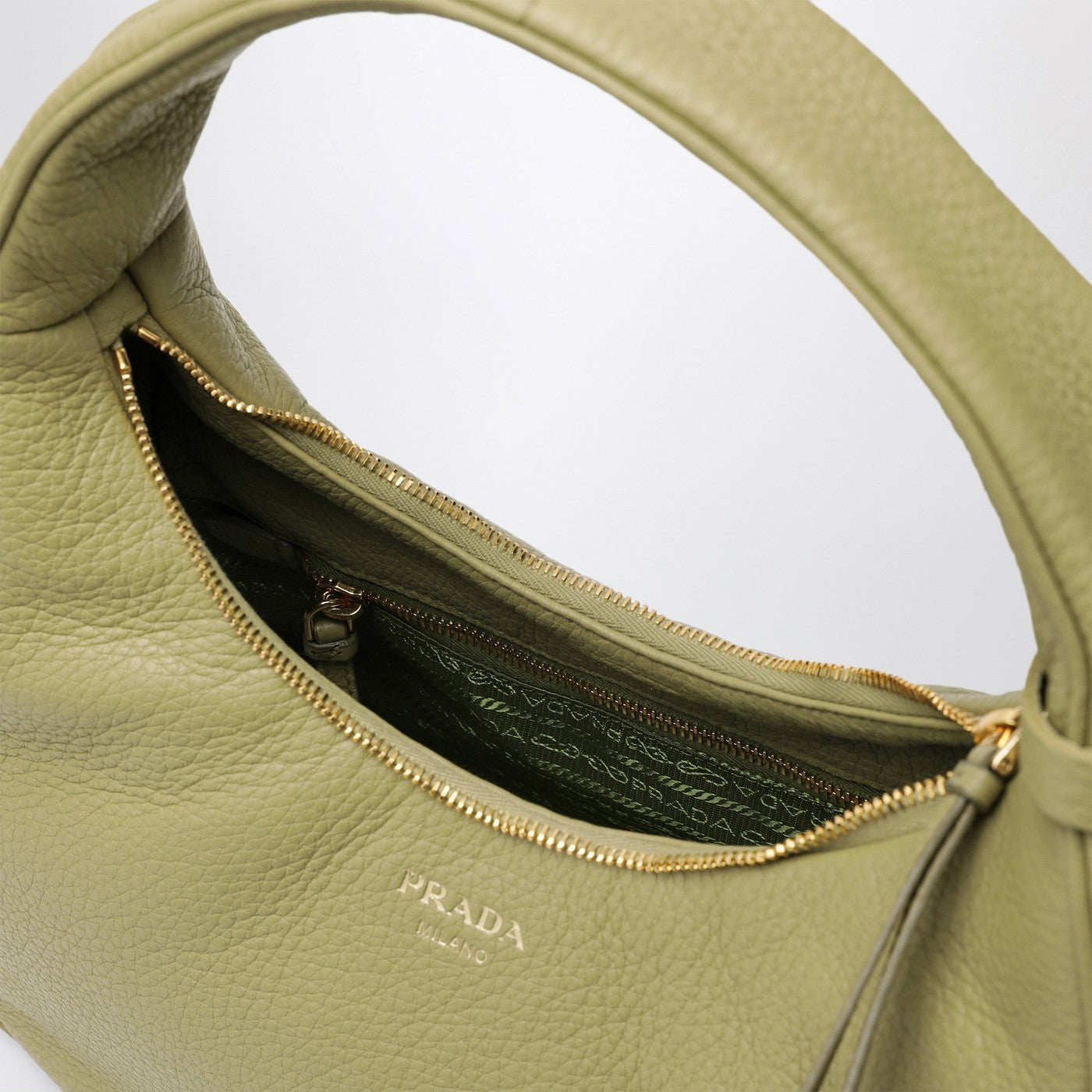 Borsa hobo piccola in pelle color pistacchio
