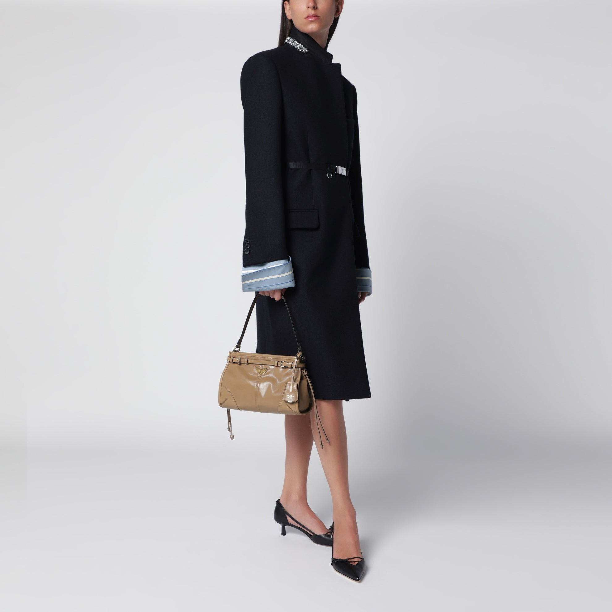 Small Bonnie top-handle bag in Cameo calf leather