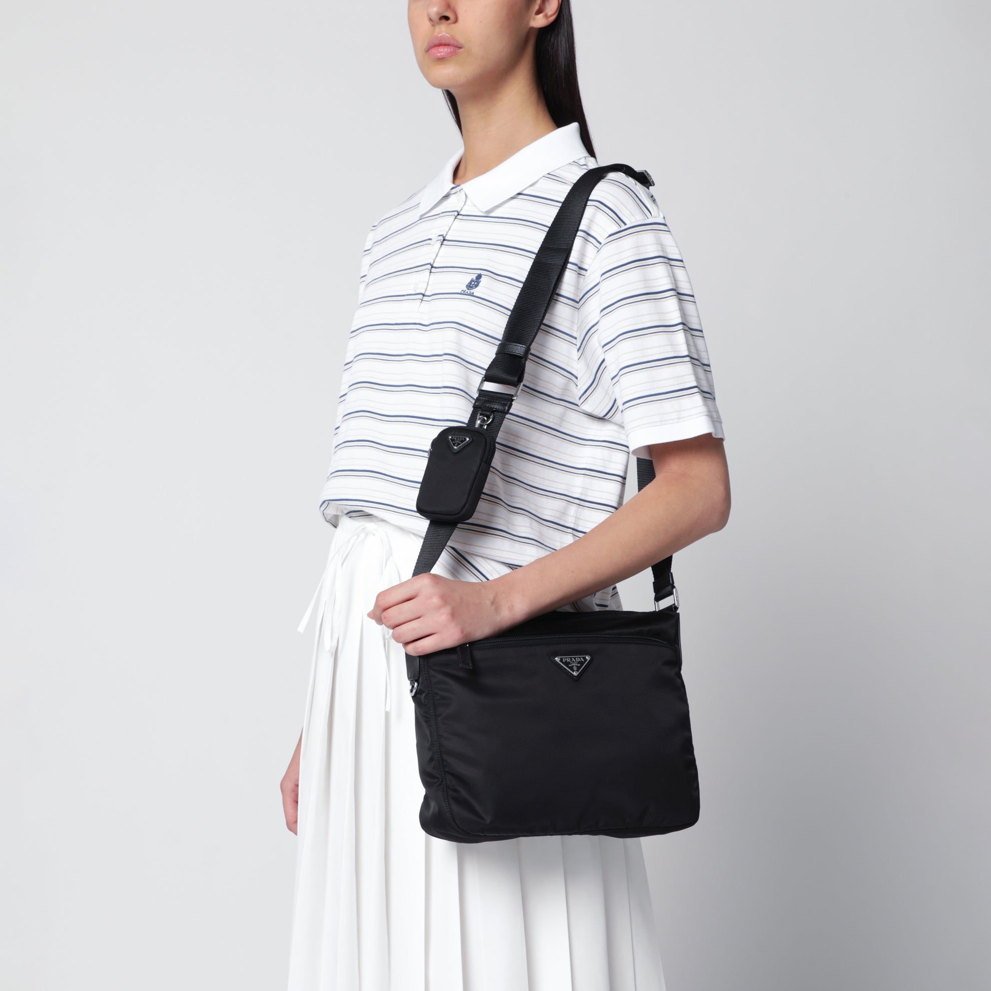 Sac à bandoulière noir en Re-Nylon