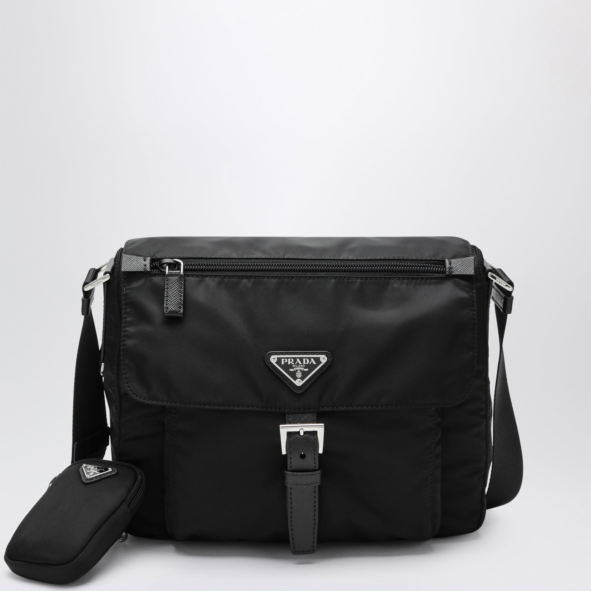 Sac bandoulière noir en Re-Nylon