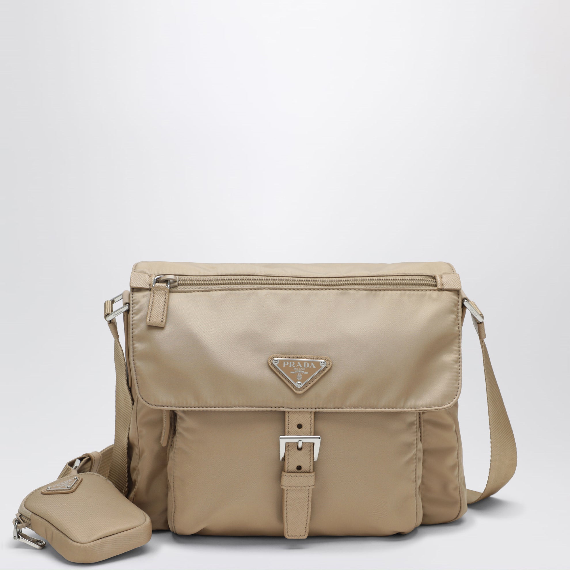 Borsa a tracolla in Re-Nylon Cammello