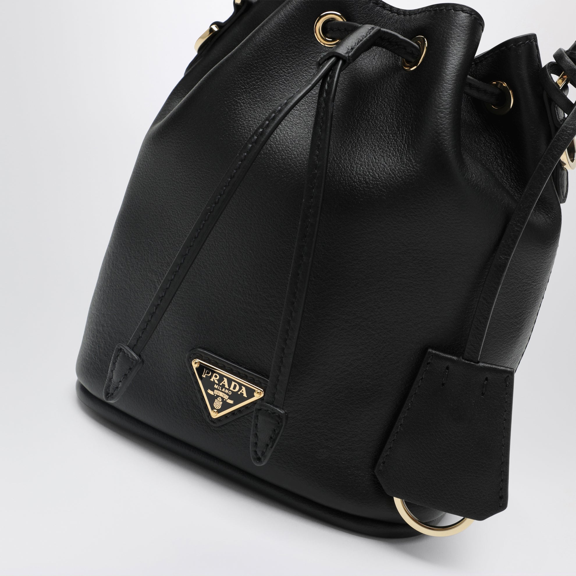 Prada Re-Edition 1978 black bag