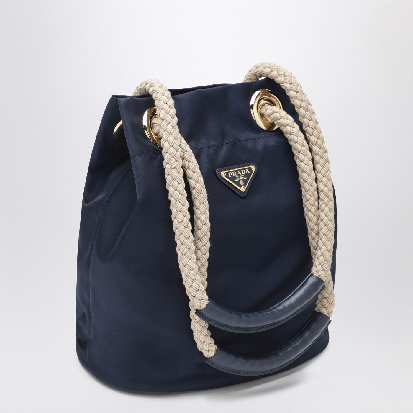Seau Mariner small en Re-Nylon bleu baltique