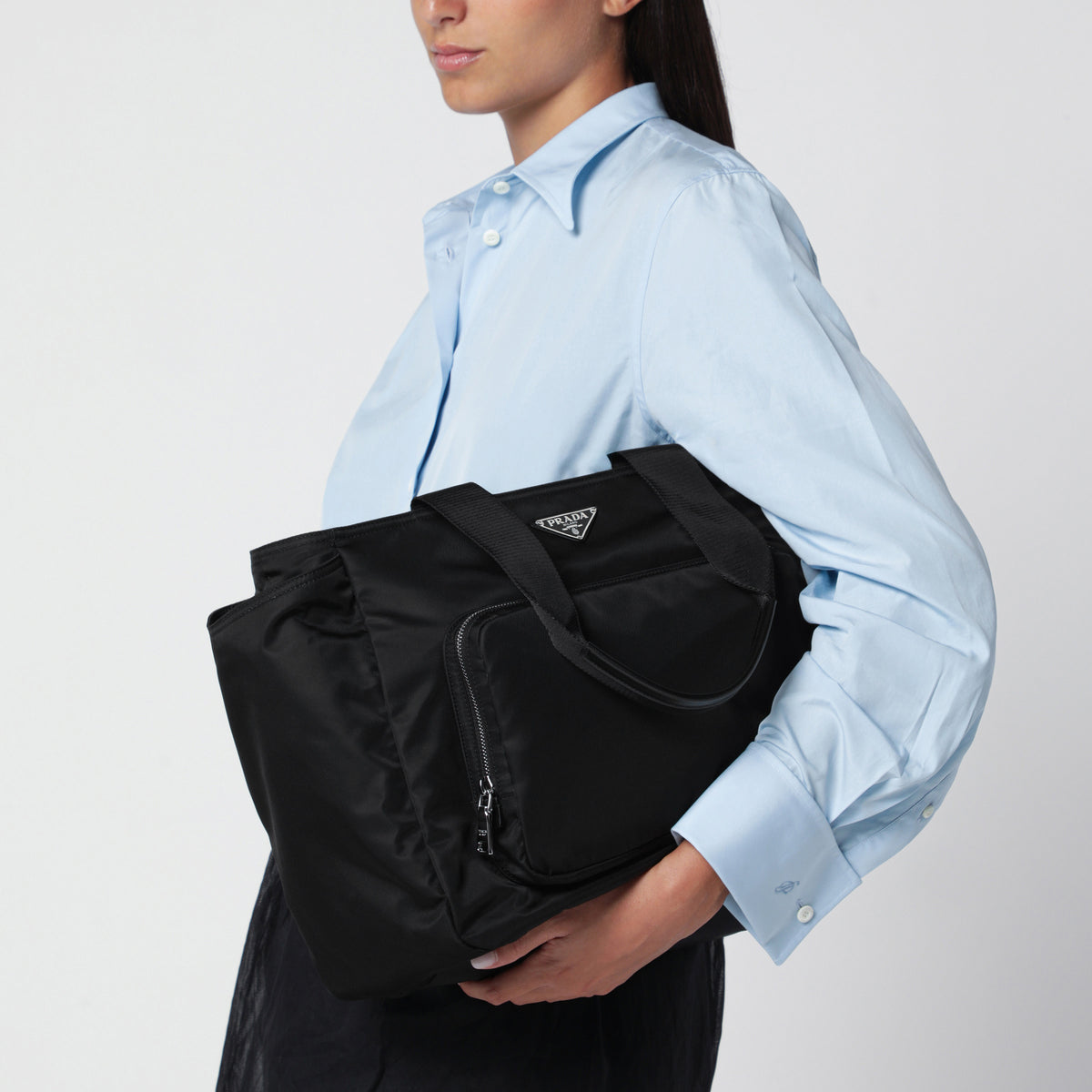 Borsa Baby Bag nera in Re-Nylon