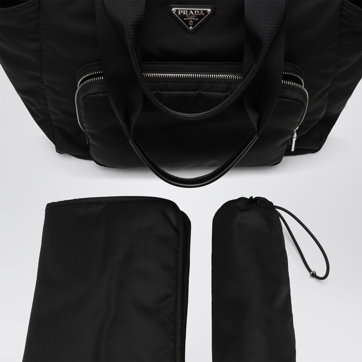 Borsa Baby Bag nera in Re-Nylon
