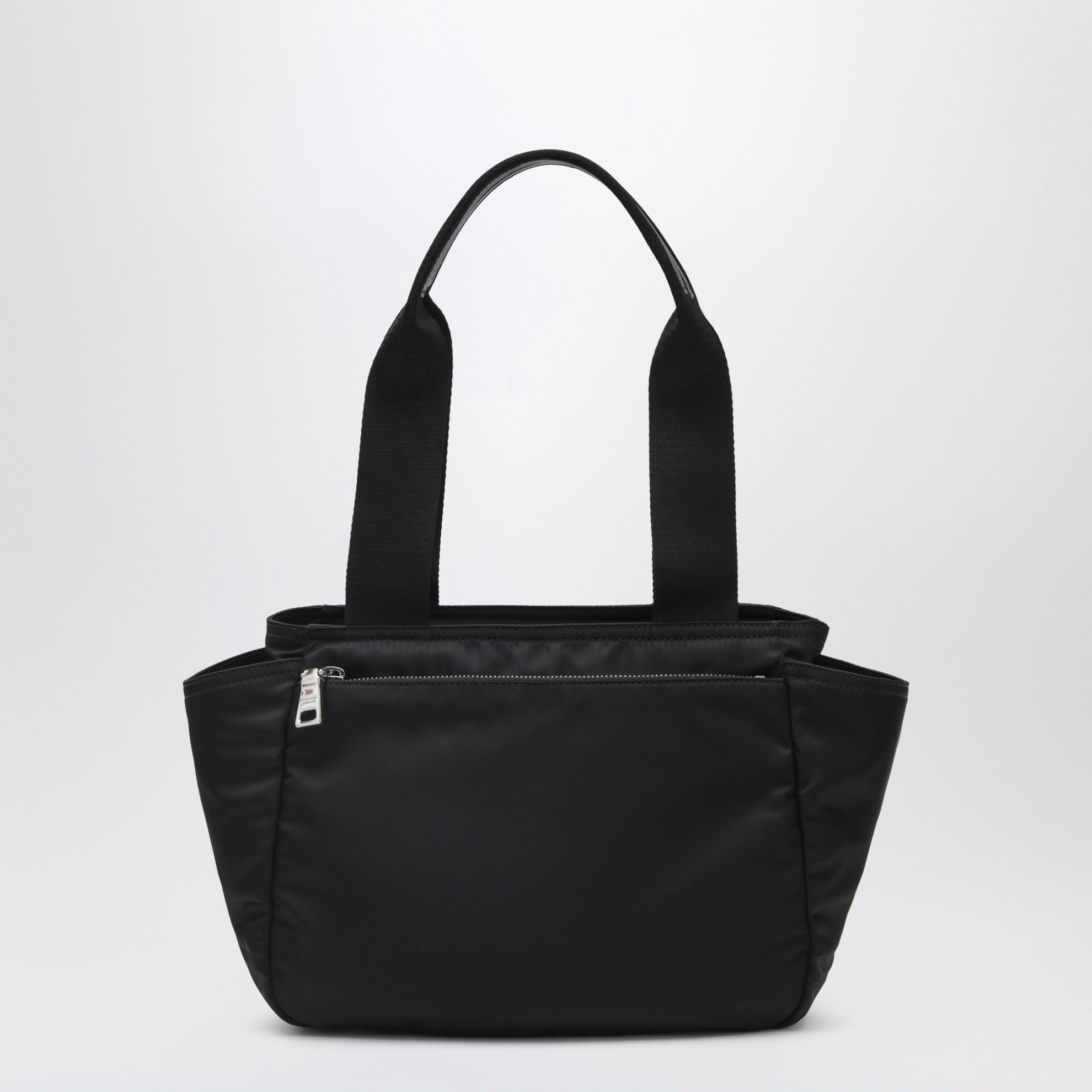 Schwarze Einkaufstasche aus recyceltem Nylon