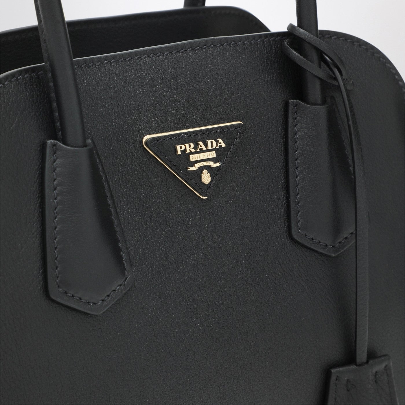 Cabas moyen en cuir noir