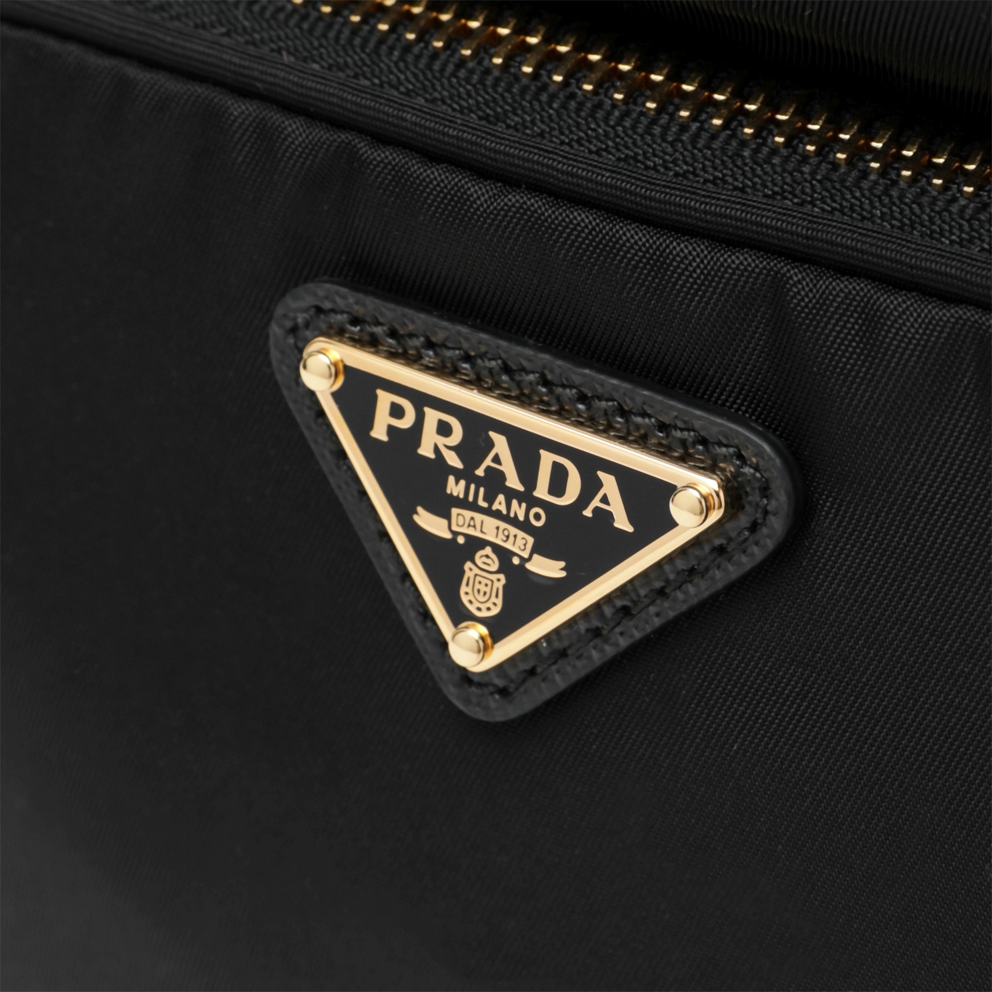 Secchiello Prada Duet nero in Re-Nylon