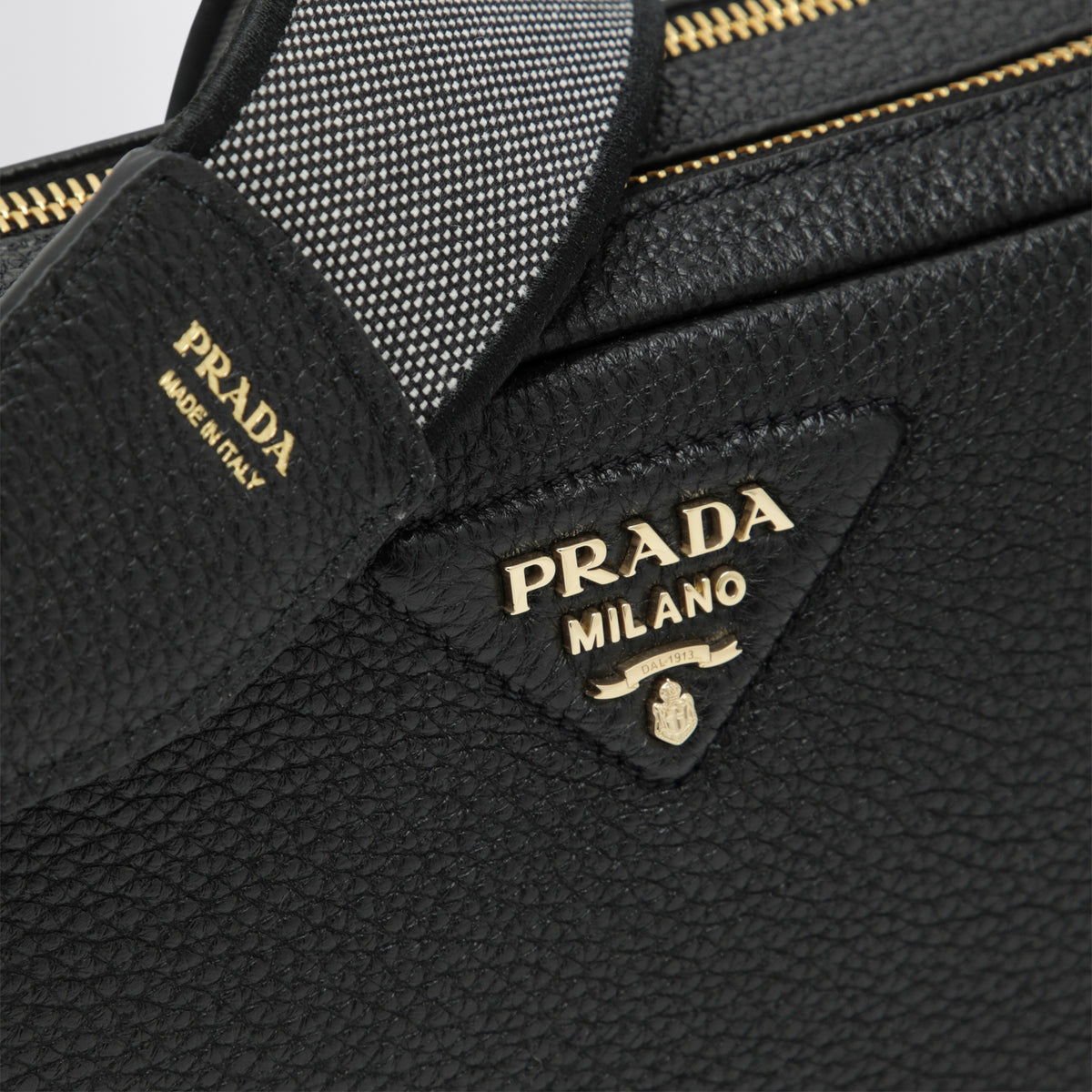 Borsa a tracolla piccola nera in pelle