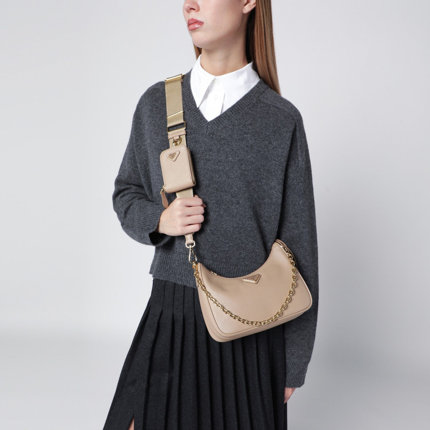 Borsa Re-Edition 2005 beige cammeo in pelle